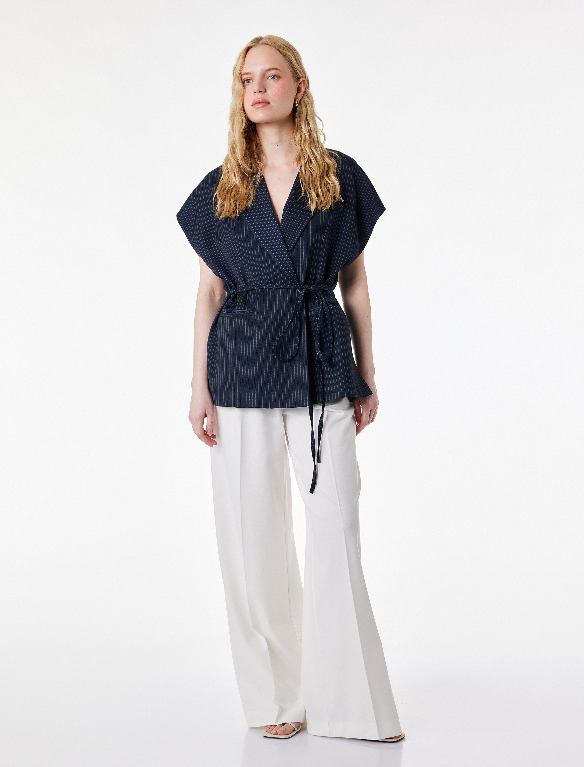   Cepli Kemer Detaylı Çizgili Uzun Blazer Yelek