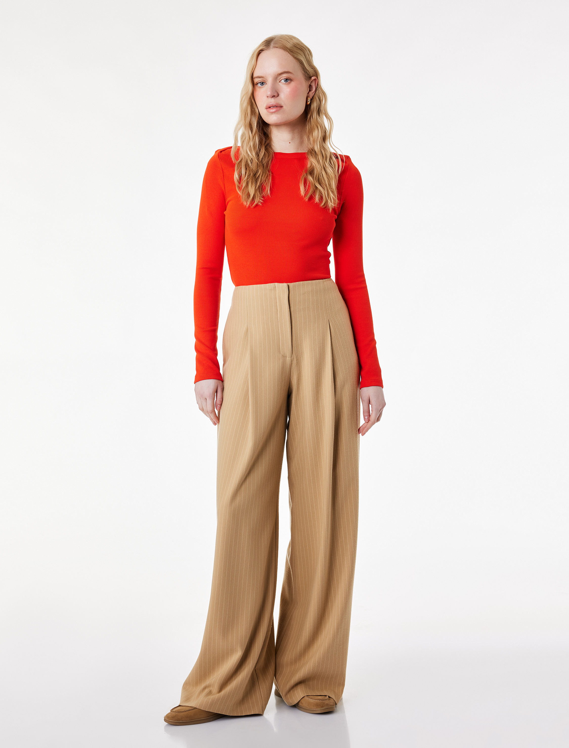   Pile Detaylı Geniş Paça Kumaş Pantolon