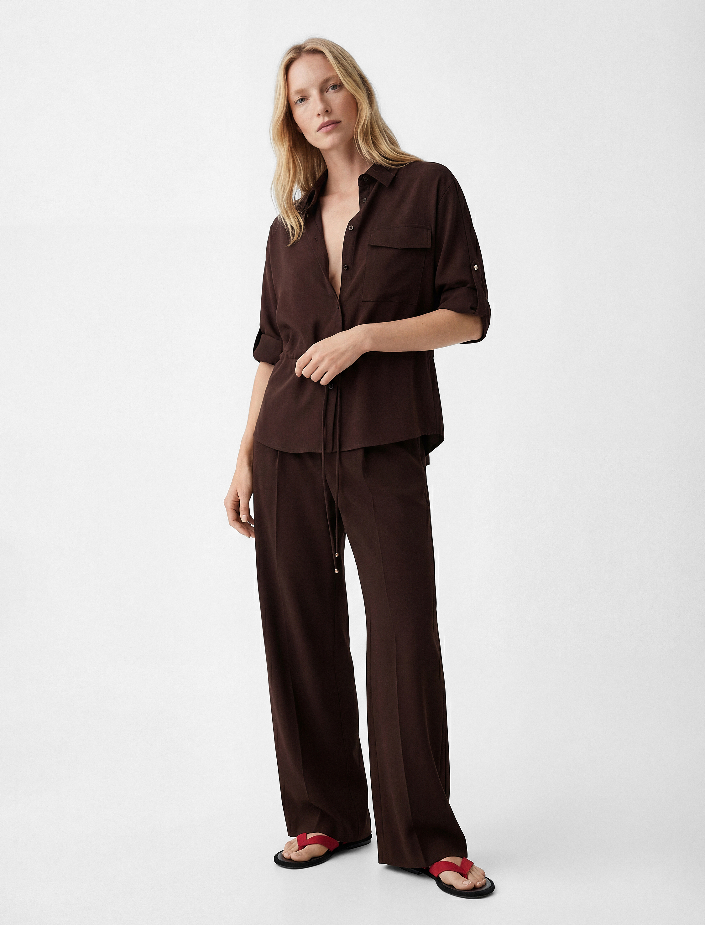   Uzun Kollu Klasik Yaka Beli Bağcıklı Cepli Gömlek