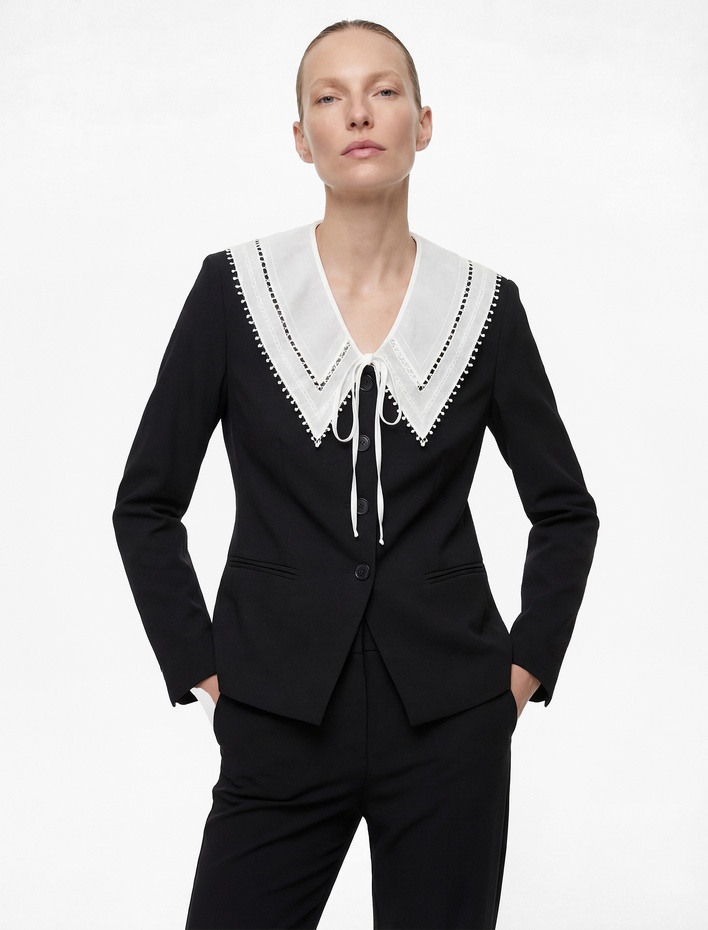  Dantel Bebe Yaka Düğmeli Cep Detaylı Blazer Ceket