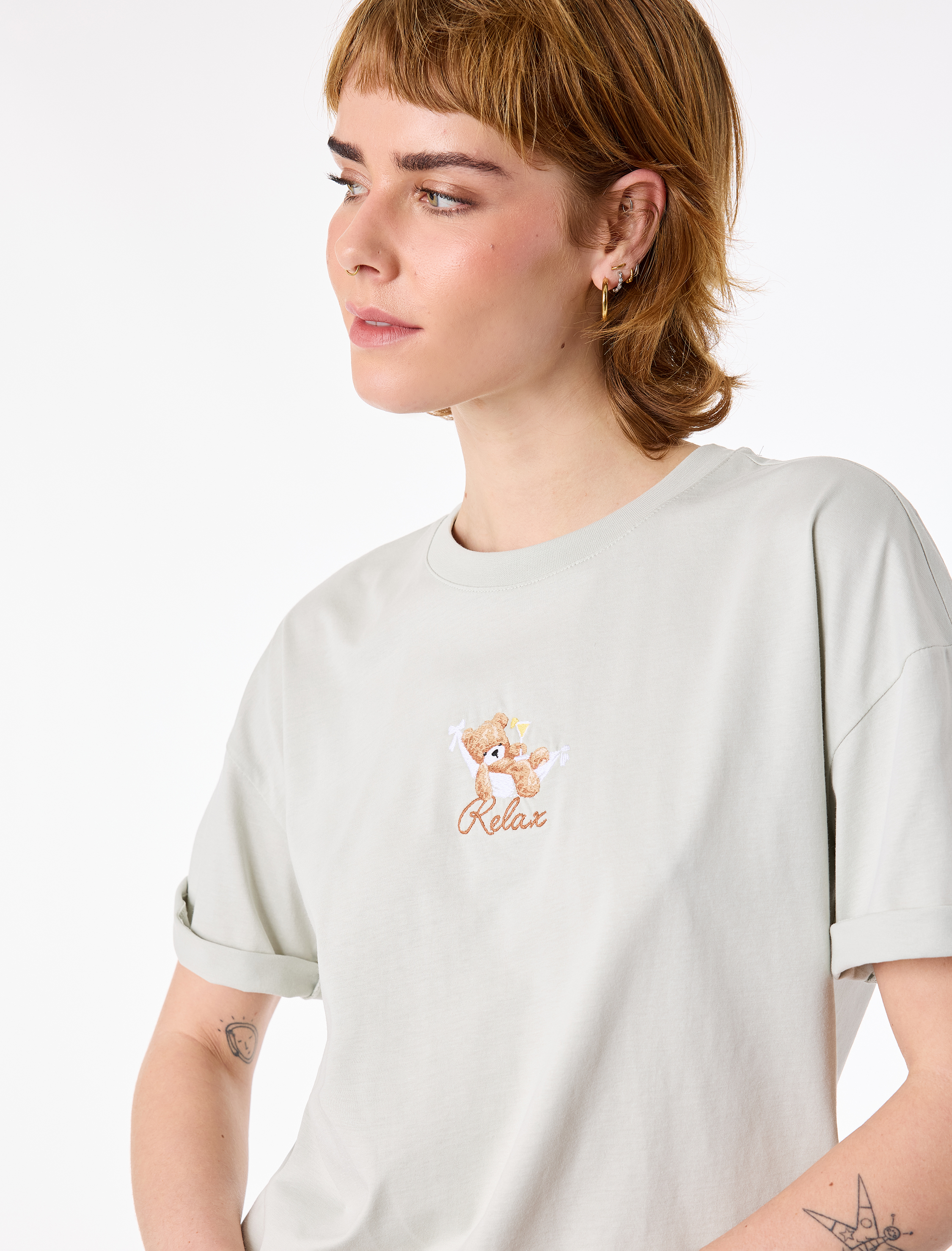   Rahat Kalıp Kısa Kollu Baskılı Pamuklu Bisiklet Yaka Ayıcıklı Tişört