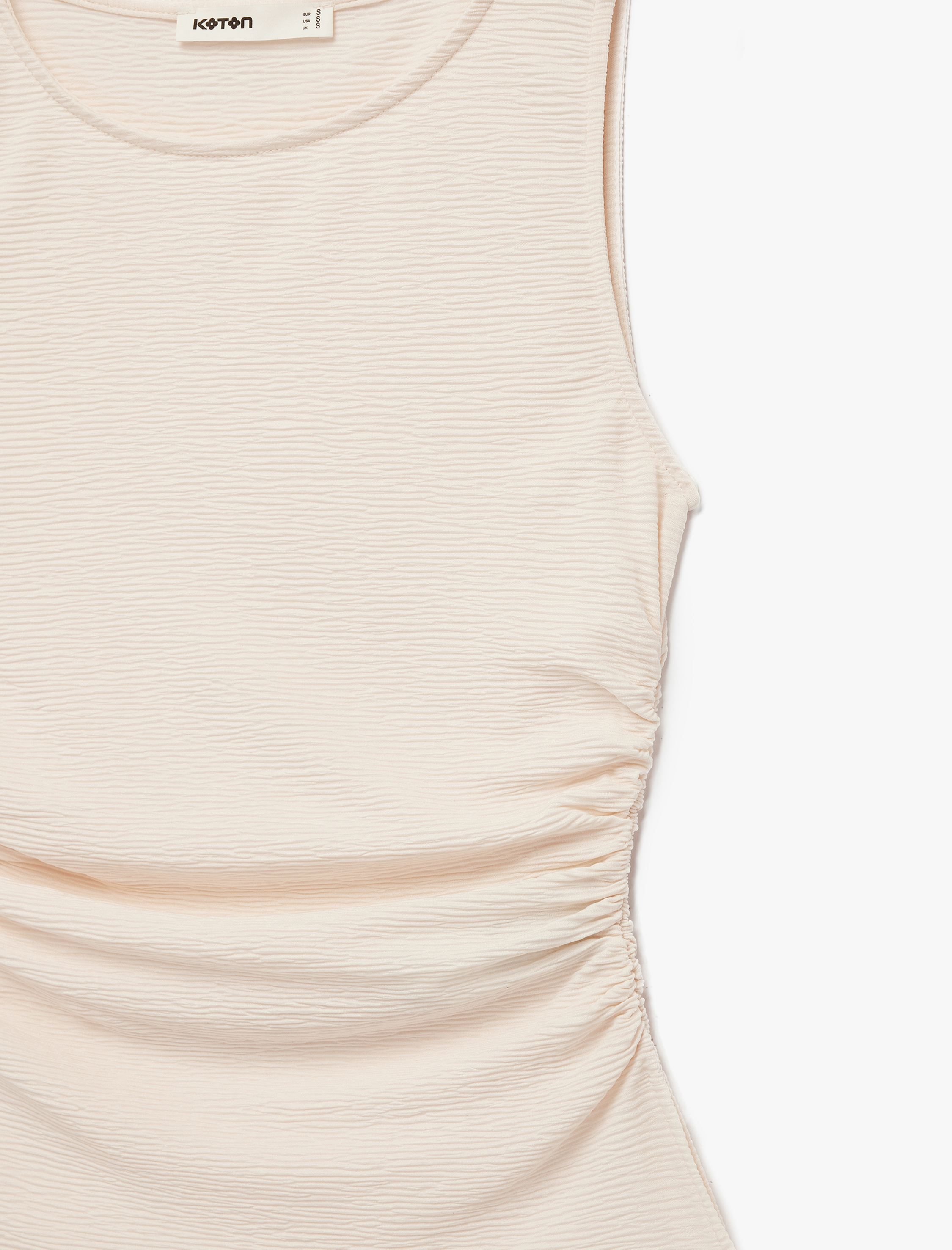   Slim Fit Drape Detaylı Bisiklet Yaka Dokulu Kolsuz Bluz