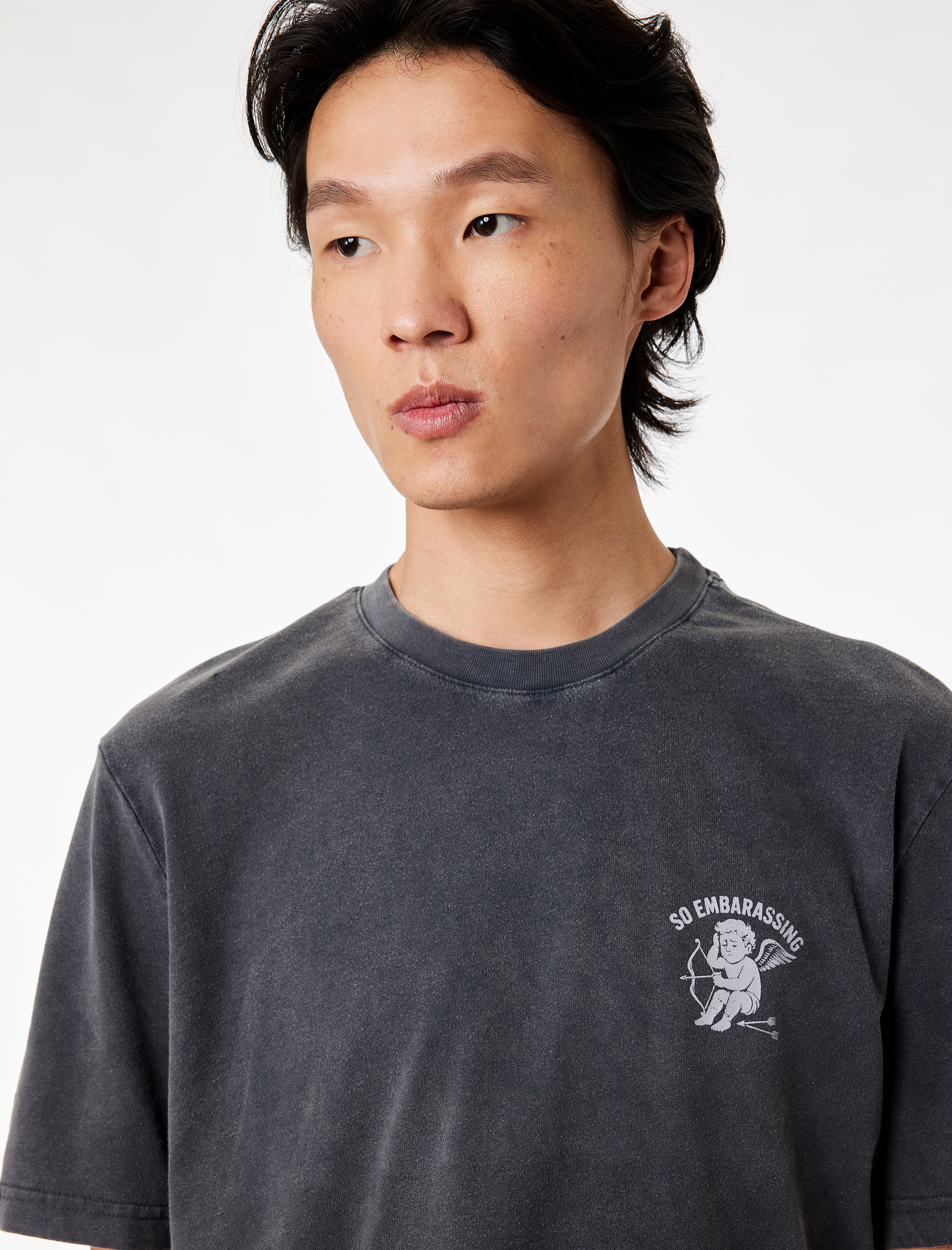   Regular Fit Kısa Kollu Bisiklet Yaka Yıkamalı Pamuklu Arkası Baskılı Tişört