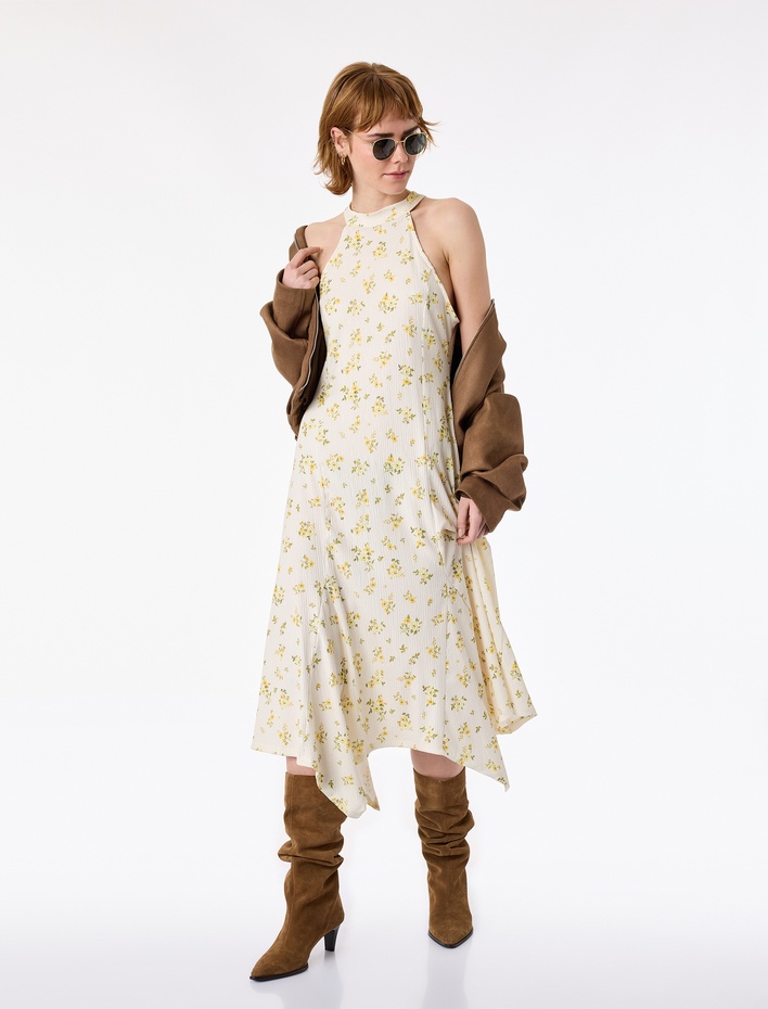  Asimetrik Kesim Halter Yaka Kolsuz Uzun Çiçekli Elbise