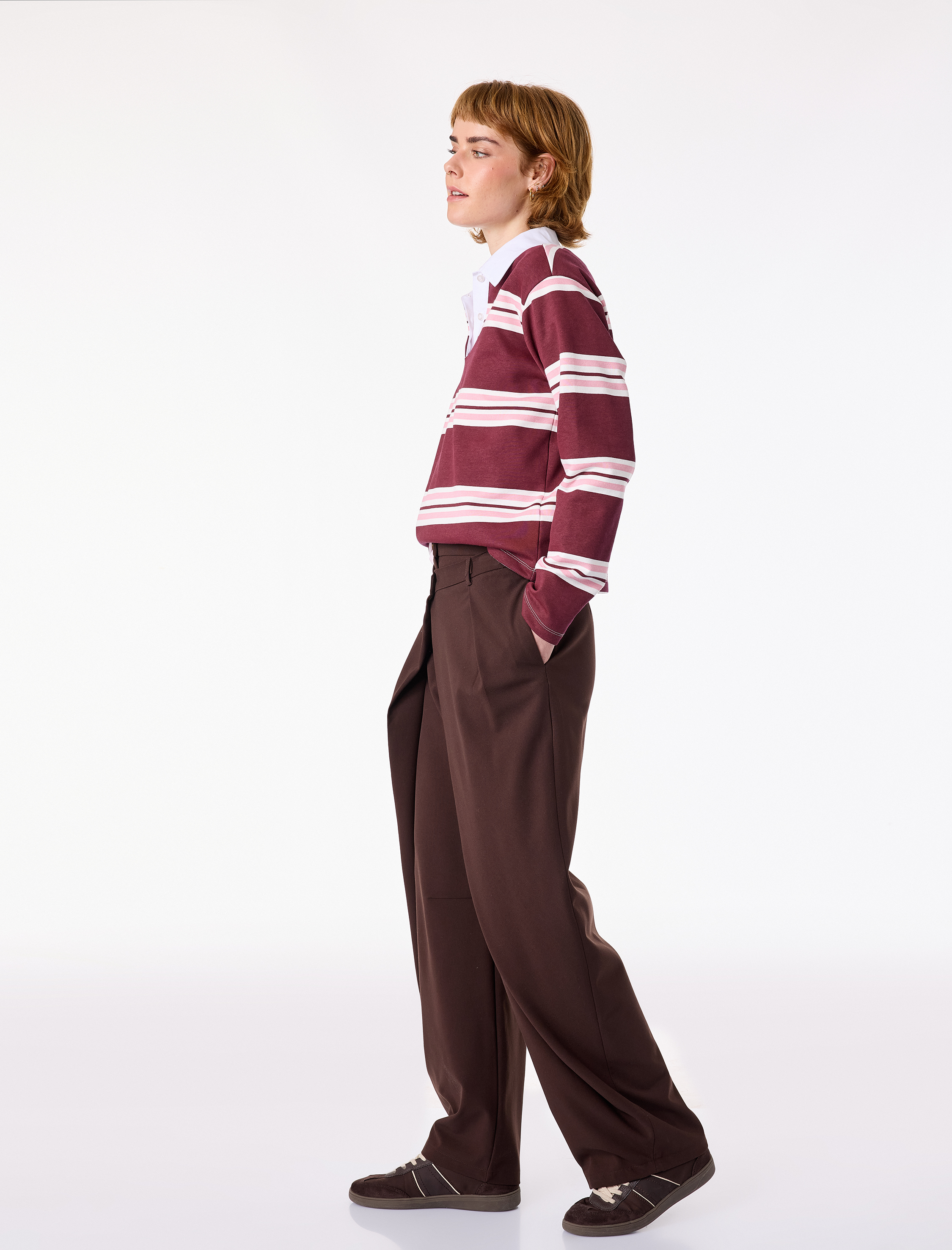   Rahat Kalıp Kat Detaylı Düğmeli Geniş Paça Pantolon