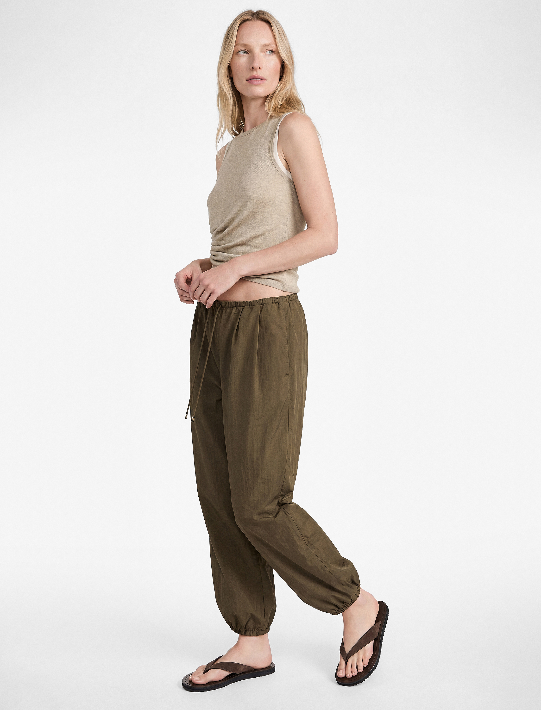   Lastikli Paça Paraşüt Kumaş Balon Pantolon