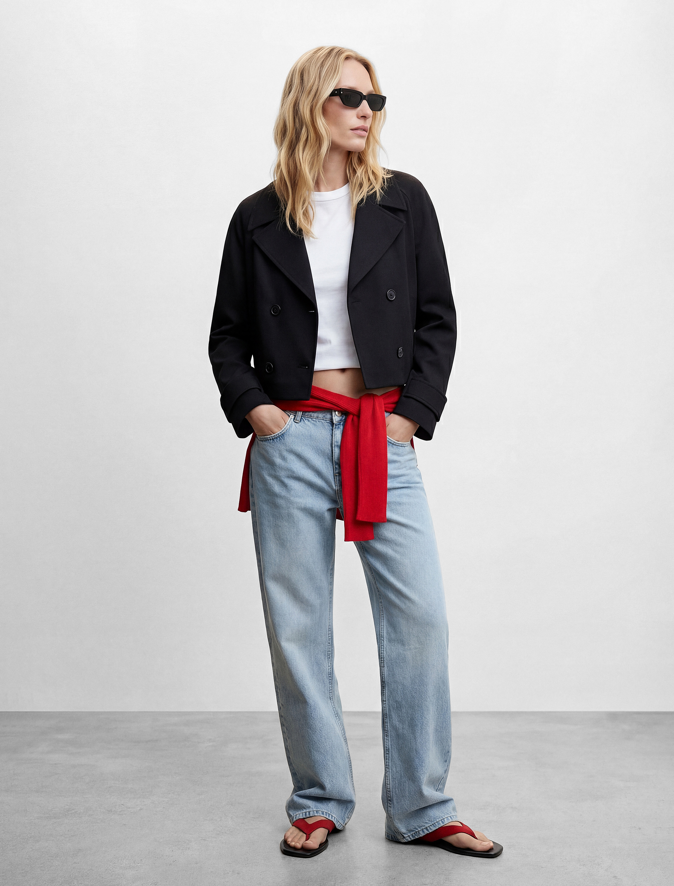   Pamuklu Uzun Kollu Düğmeli Cepli Kruvaze Kısa Gabardin Trençkot