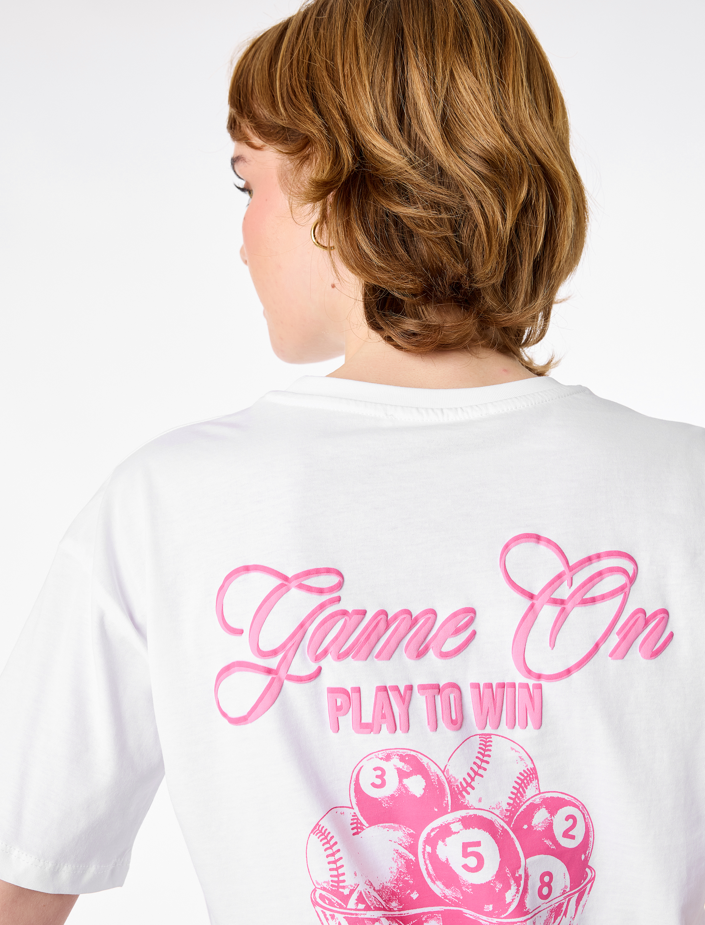   Rahat Kalıp Bisiklet Yaka Kısa Kollu Arkası Baskılı Tişört