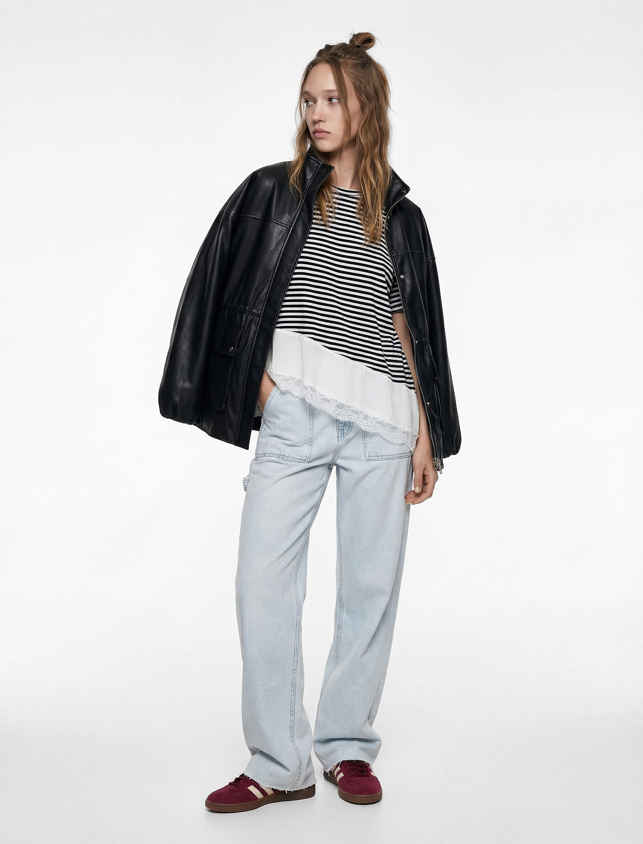   Dik Yaka Cepli Fermuarlı Büzgü Detaylı Bağcıklı Suni Deri Ceket