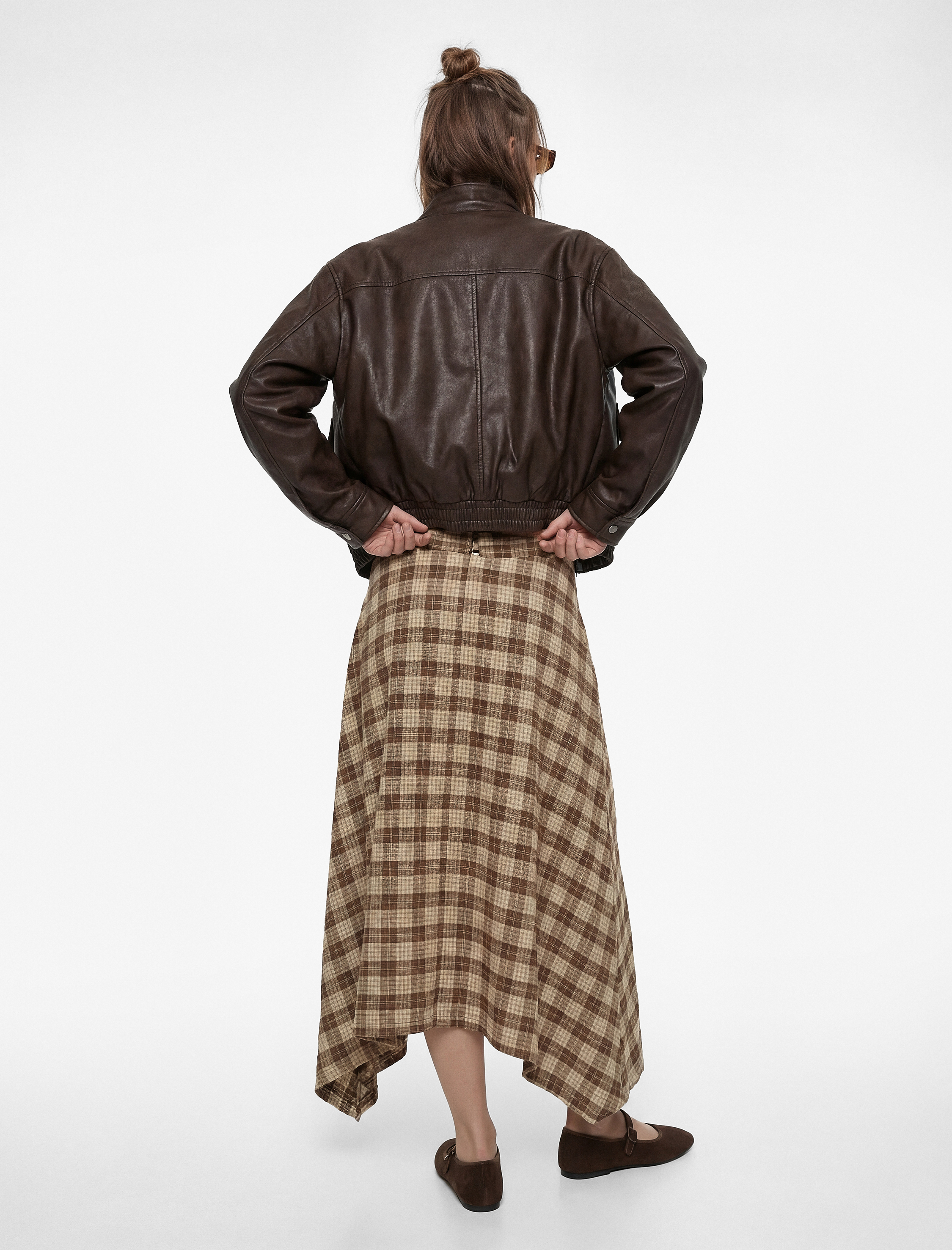   Rahat Kalıp Normal Bel Viskon Karışımlı Ekoseli Midi Asimetrik Etek