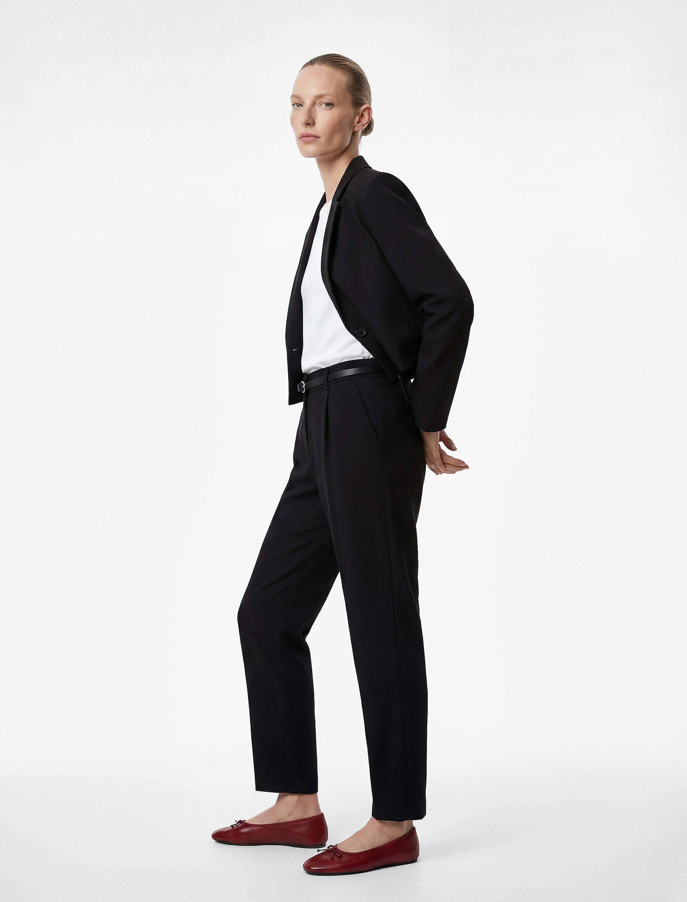   Normal Bel Düz Paça Kemer Detaylı Slim Fit Cigarette Pantolon