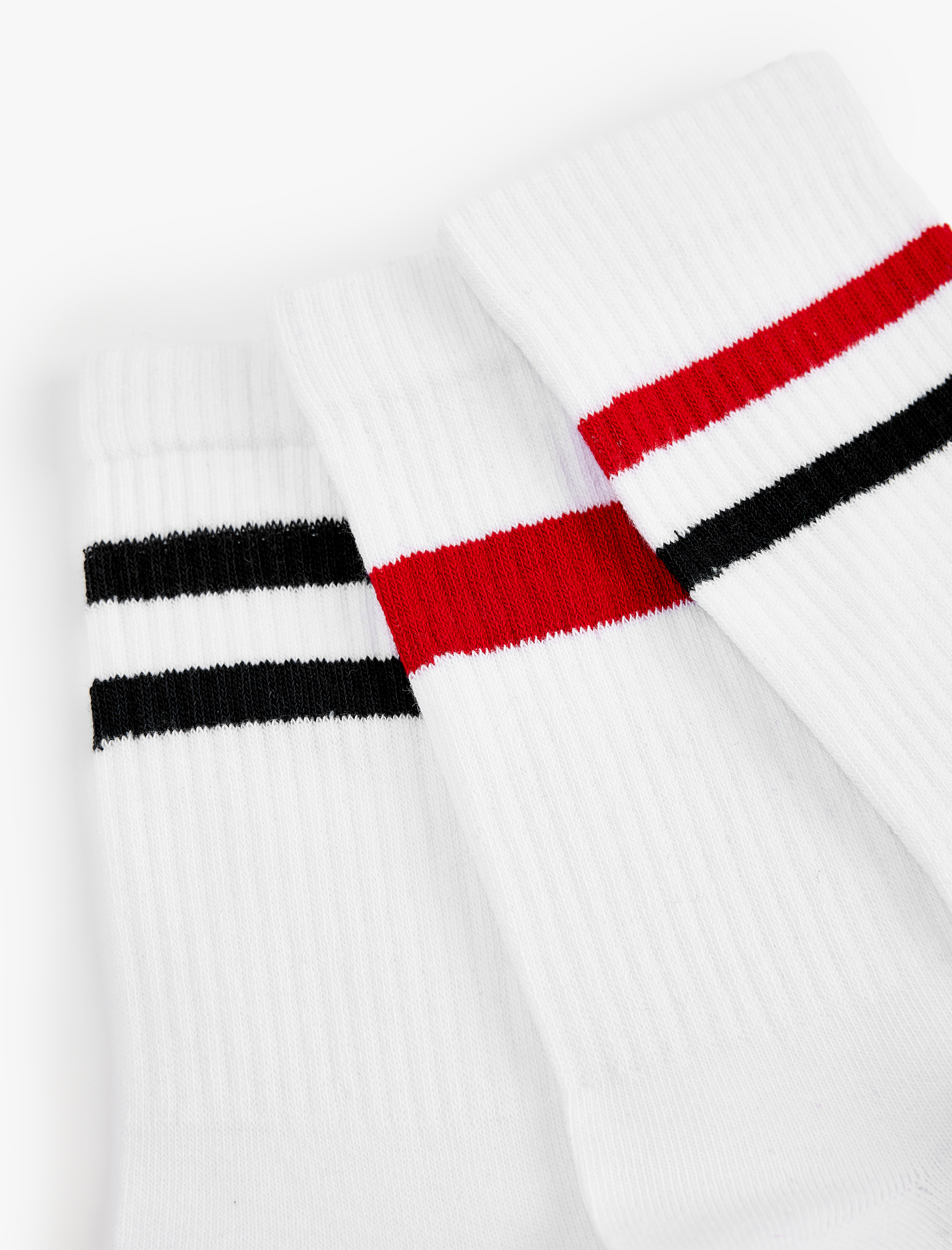  Erkek Çizgili 3'lü Soket Tenis Çorap Seti