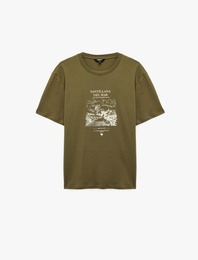 Pamuklu Kısa Kollu Bisiklet Yaka Baskılı Tişört