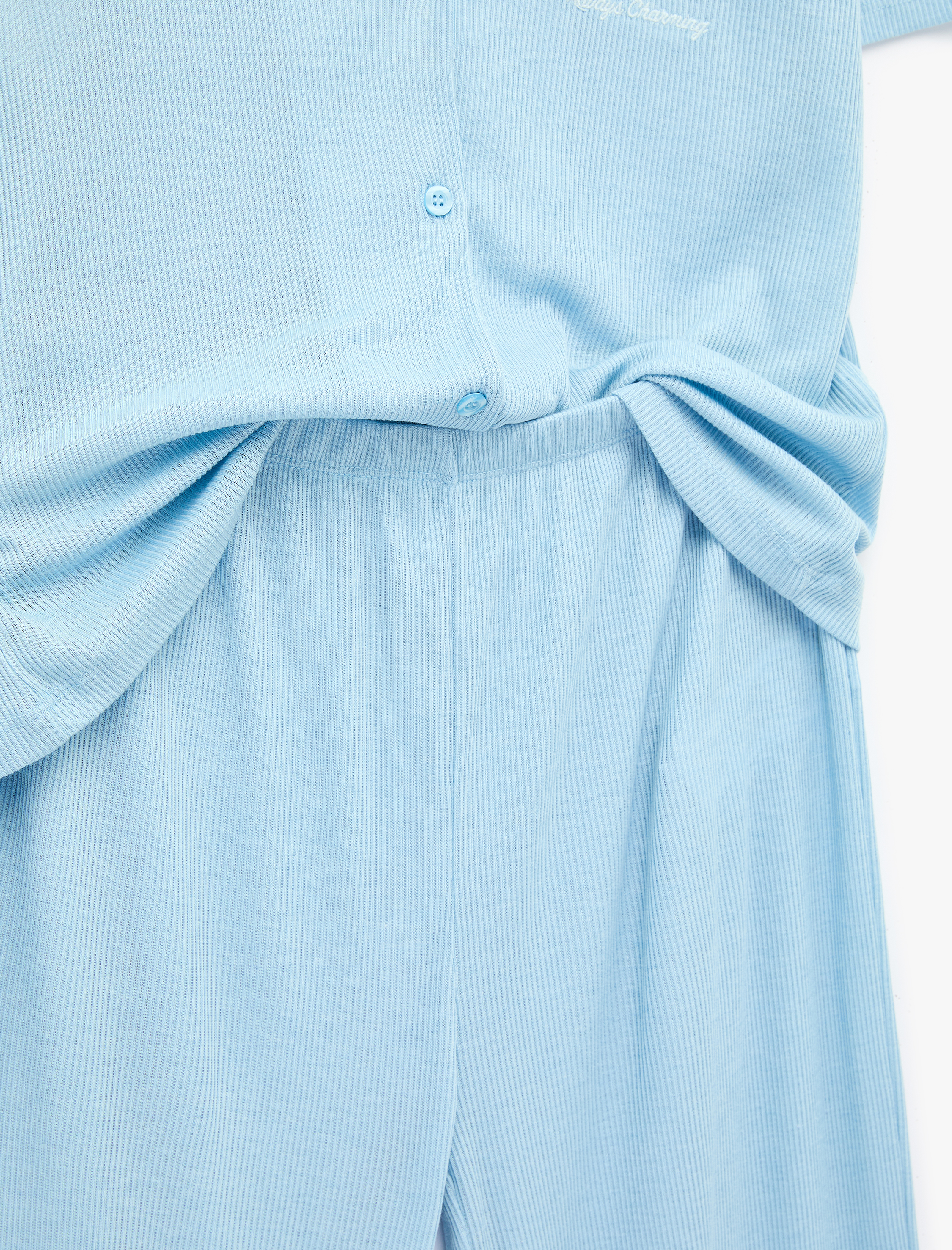   Rahat Kalıp Gömlek Yaka Fitilli Pijama Takımı