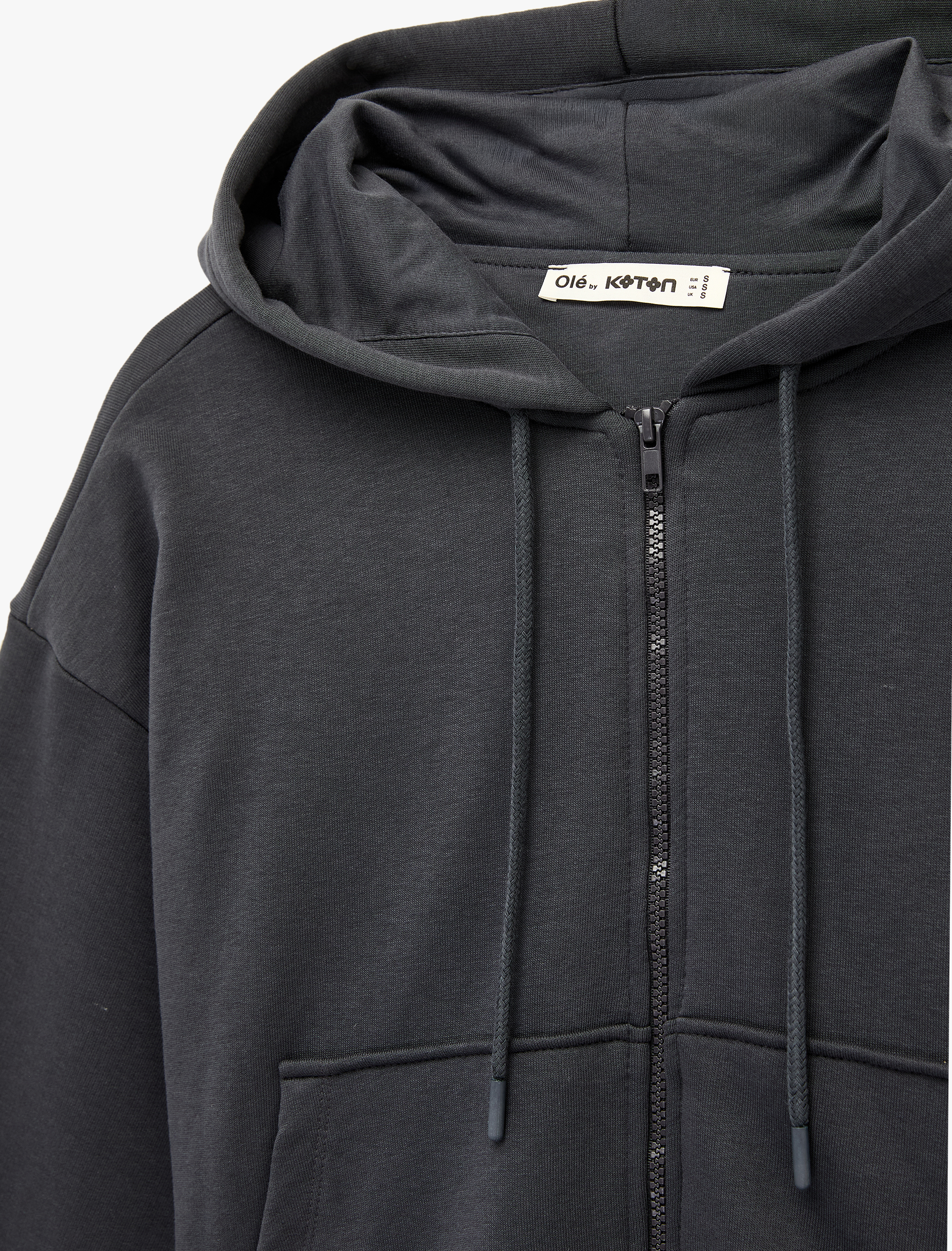   Rahat Kalıp Uzun Kollu Kanguru Cepli Fermuarlı Kapüşonlu Sweatshirt