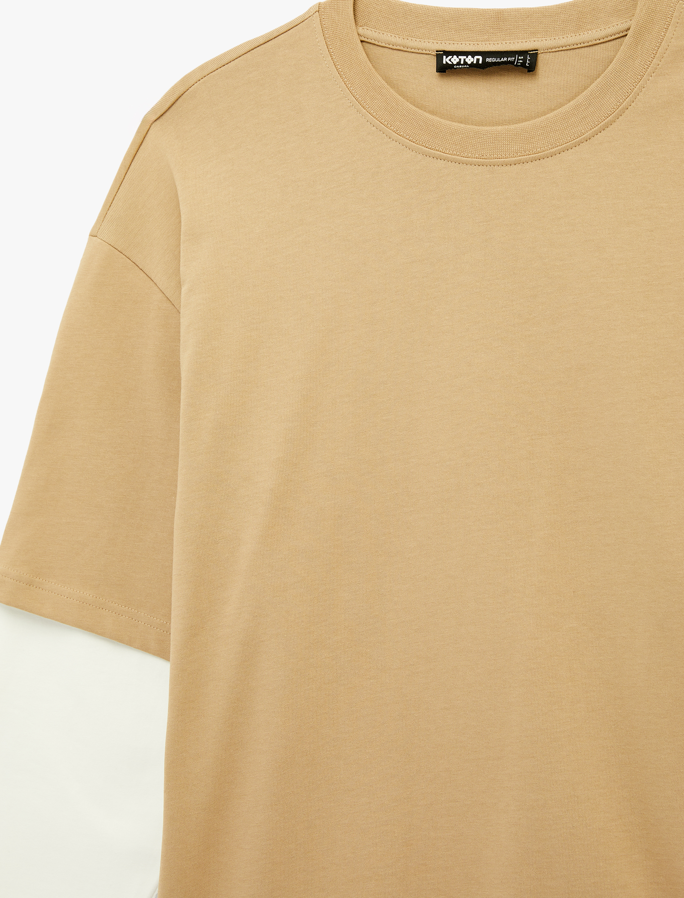   Bisiklet Yaka Rahat Kalıp Pamuklu Kumaş Detaylı Uzun Çıkma Kollu Tişört