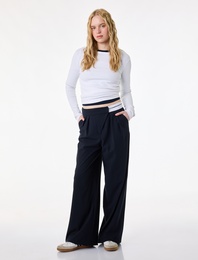 Kontrast Detaylı Cepli Düz Geniş Paça Kumaş Pantolon