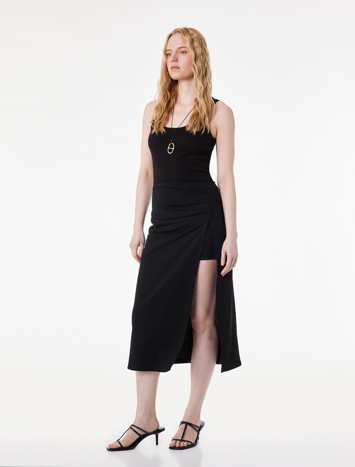  Drape Detaylı Yırtmaçlı Midi Etek