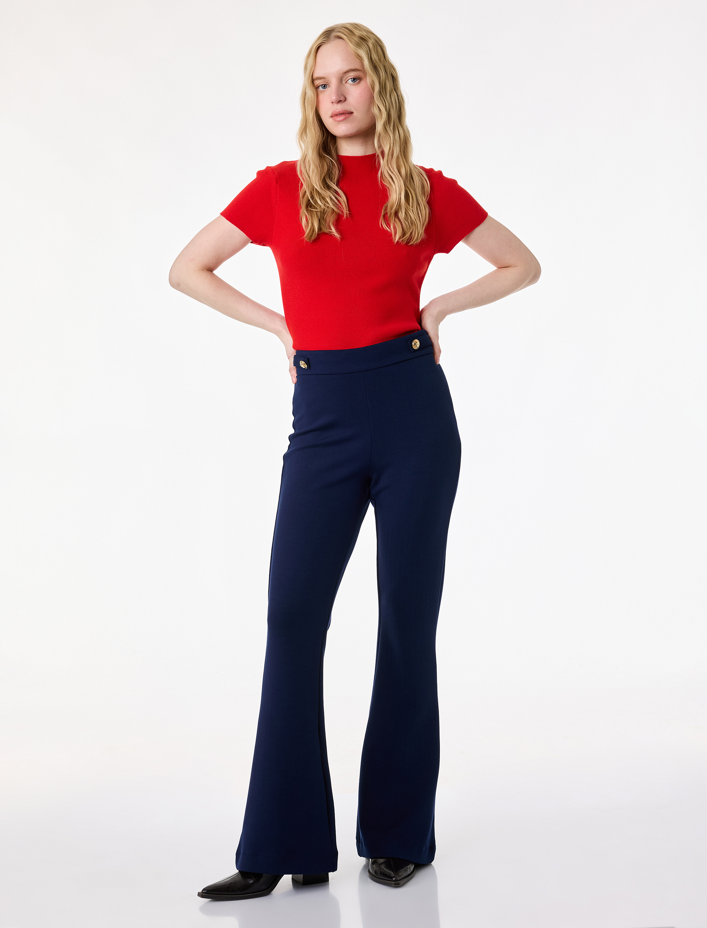   Dar Kalıp Aksesuar Düğme Detaylı İspanyol Paça Kumaş Pantolon