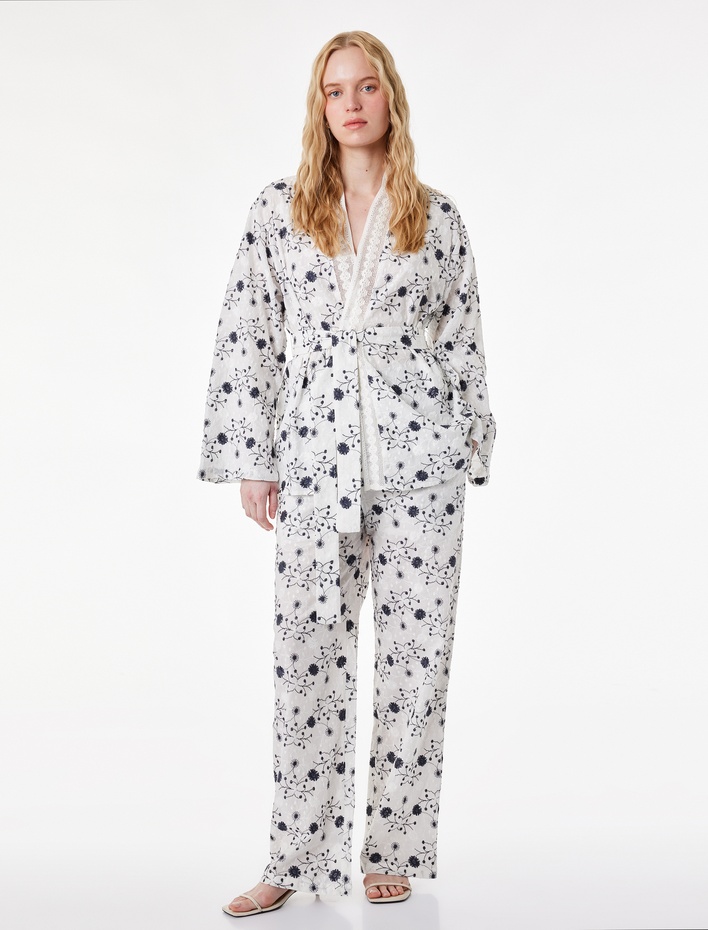  Pamuklu Cepli Yüksek Bel Düz Bol Paça Desenli Brode Pantolon