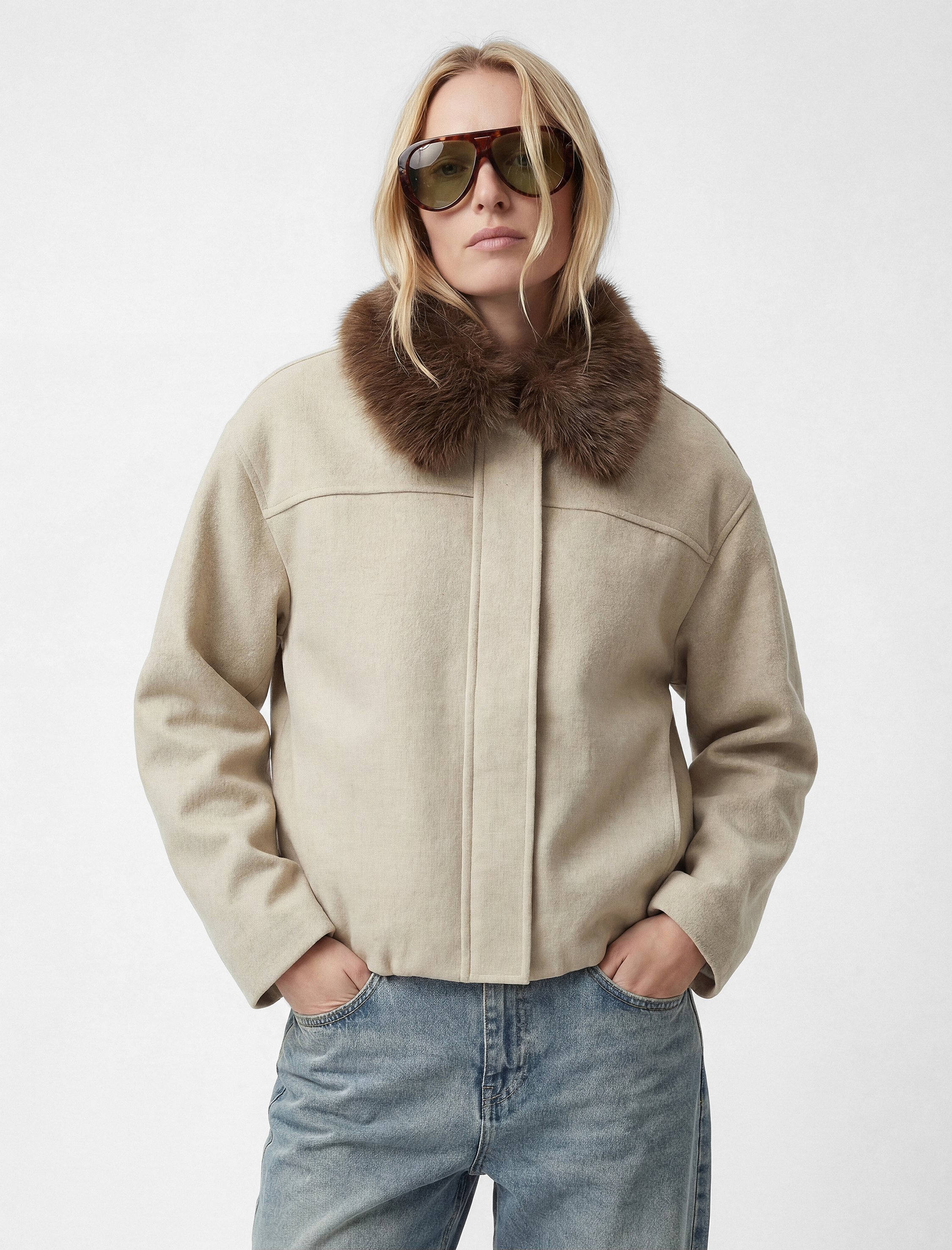   Uzun Kollu Cepli Çıkarılabilir Suni Kürk Yaka Kaşe Crop Bomber Ceket