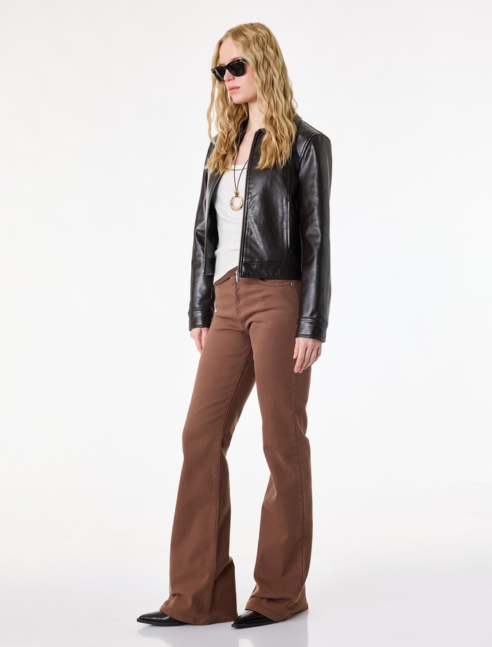  Yüksek Bel Slim Fit Cepli Düğmeli Pamuklu İspanyol Paça Denim Pantolon - Flare Jeans