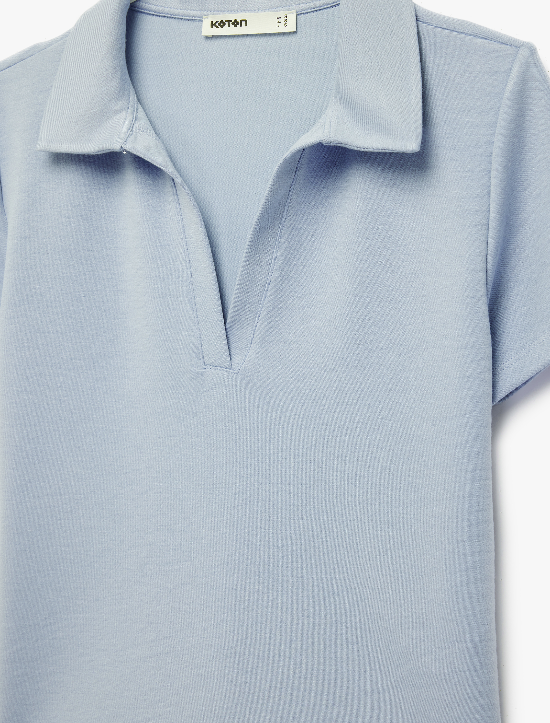   Regular Fit Kısa Kollu Kesik Polo Yaka Tişört