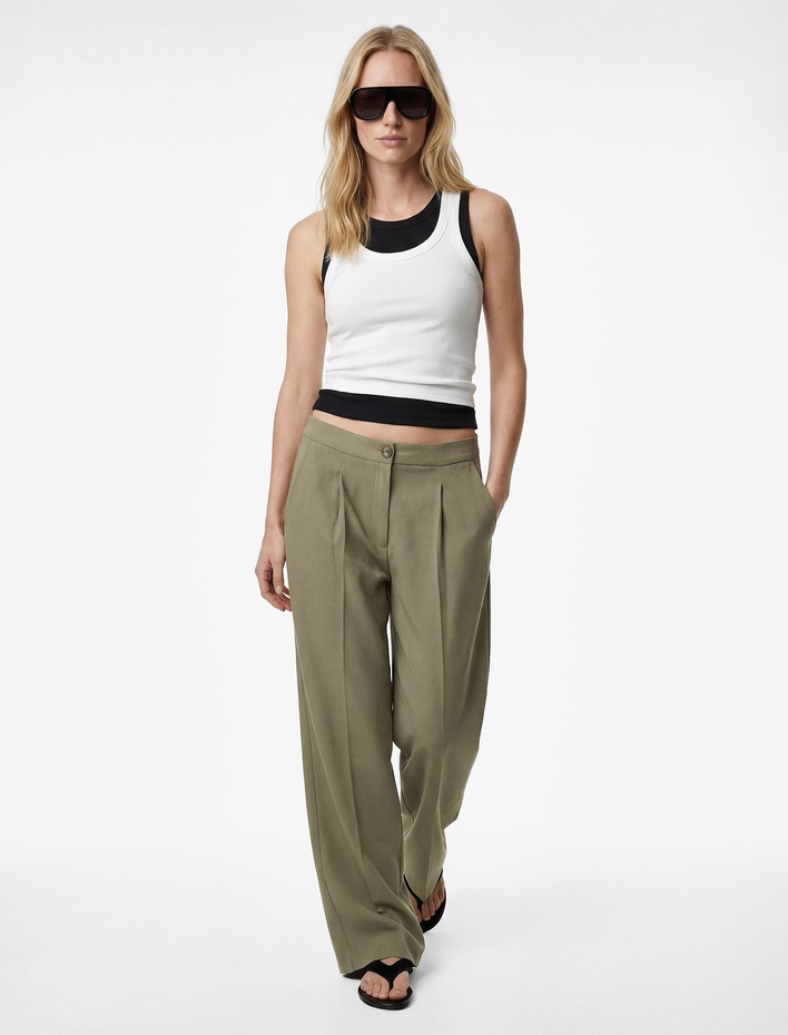  Kupro Viskon Kumaş Pile Detaylı Cepli Geniş Paça Palazzo Pantolon