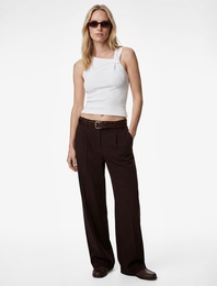 Düğüm Detaylı Kolsuz Bluz