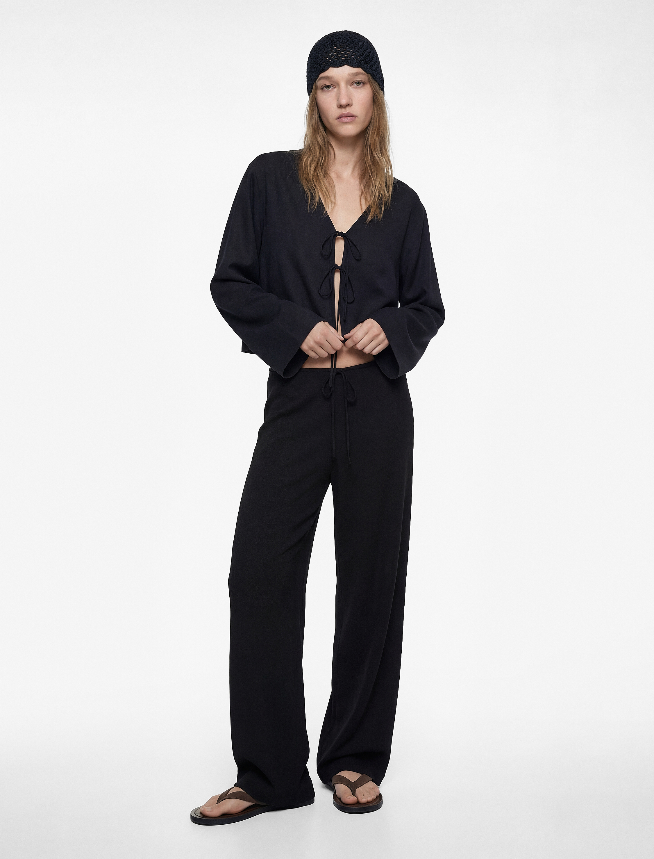   Bol Kalıp Beli Bağcıklı Geniş Paça Pantolon