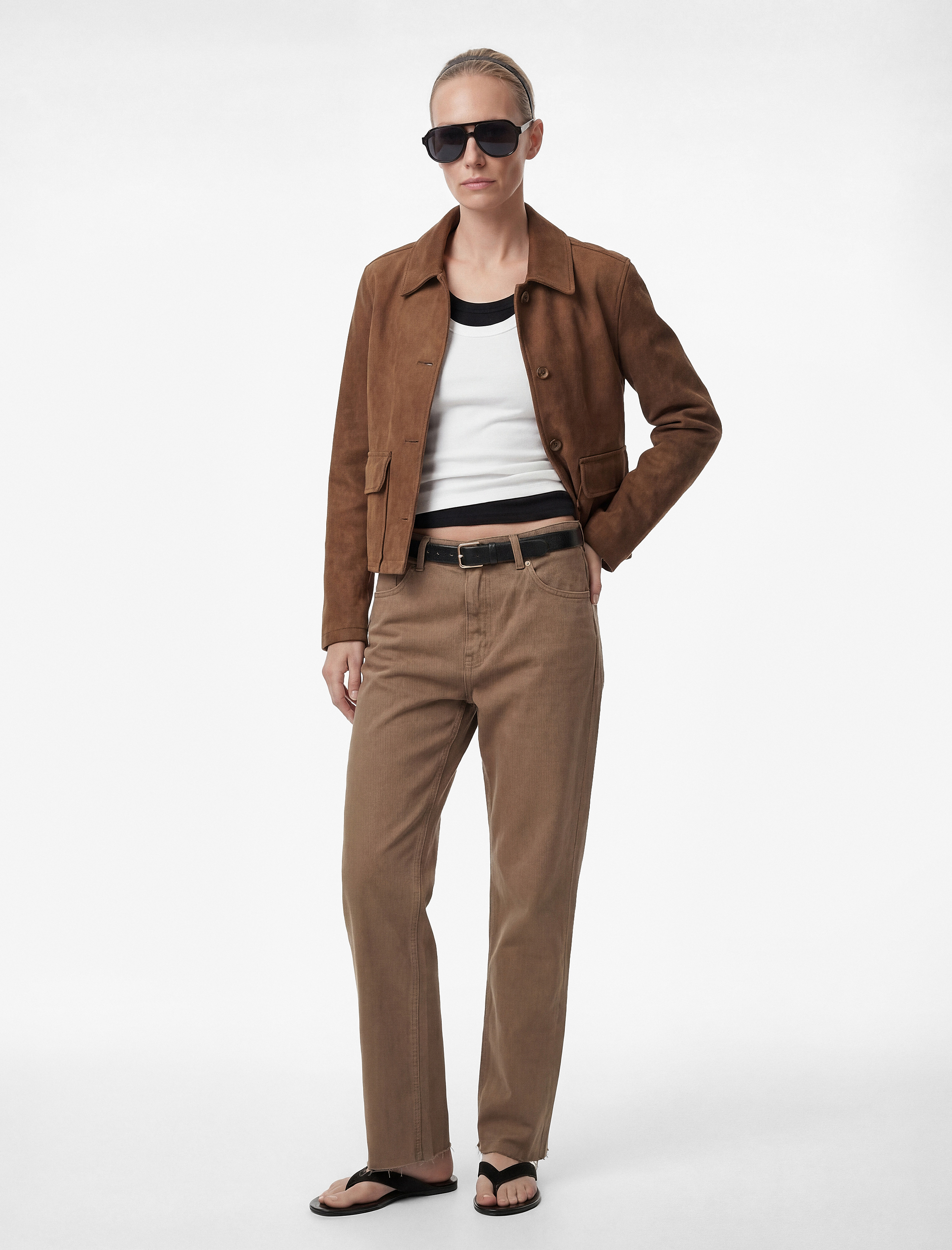   Yüksek Bel Cepli Düğmeli Pamuklu Düz Paça Denim Pantolon - Mom Slim Jean