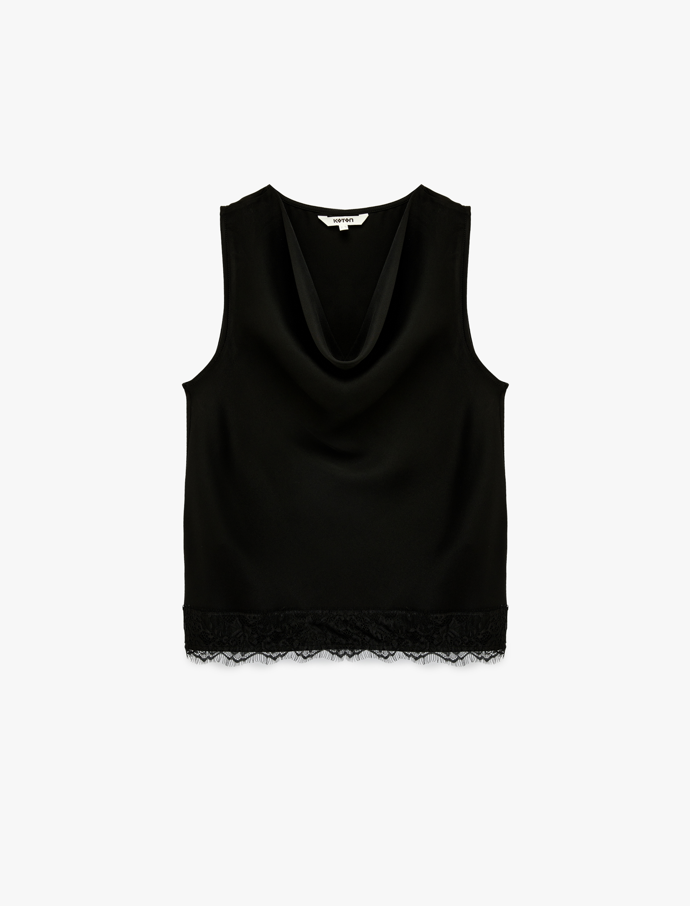   Kolsuz Degaje Yaka Dantel Detaylı Saten Bluz