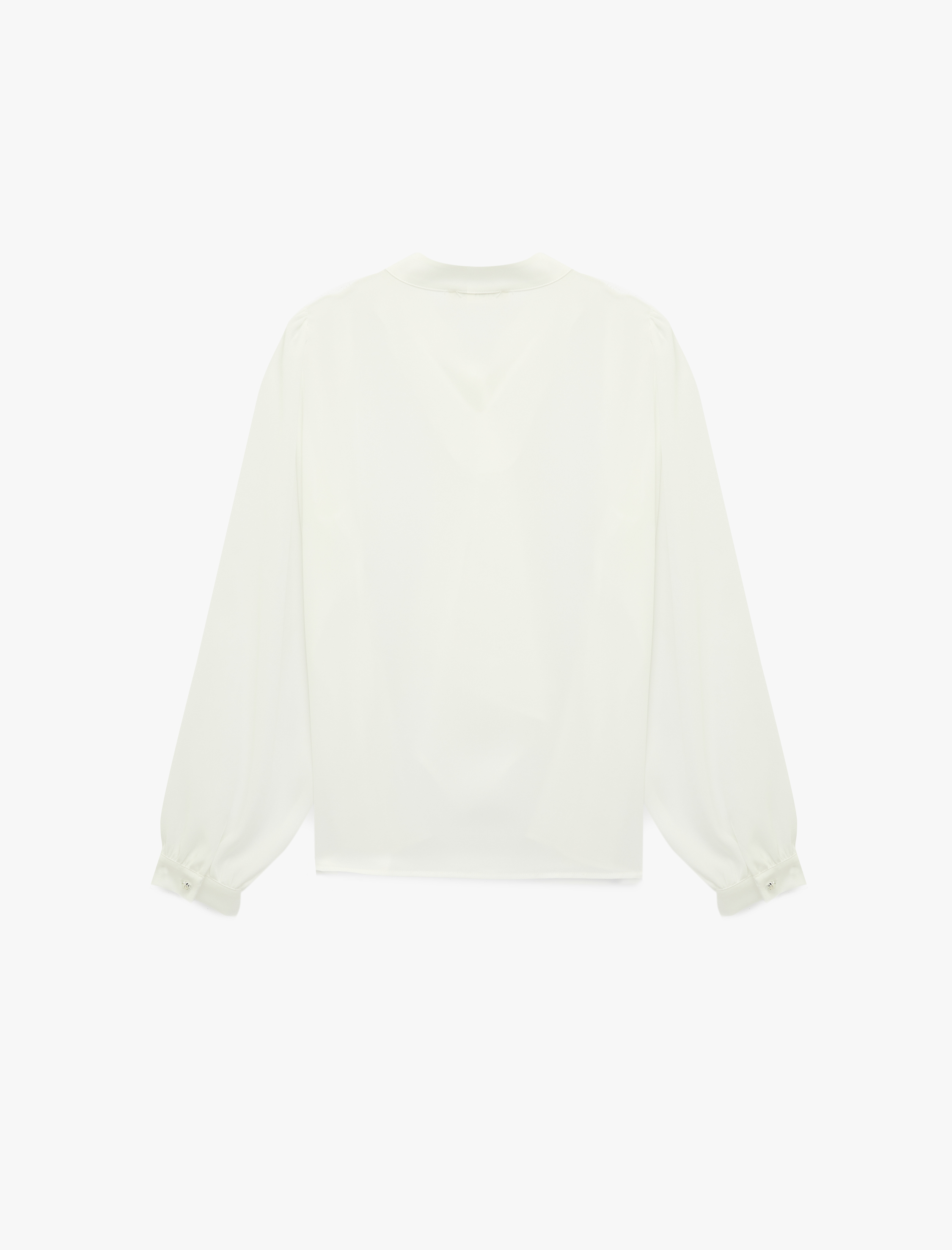   Fular Yaka Bağlama Detaylı Uzun Kollu Krep Bluz