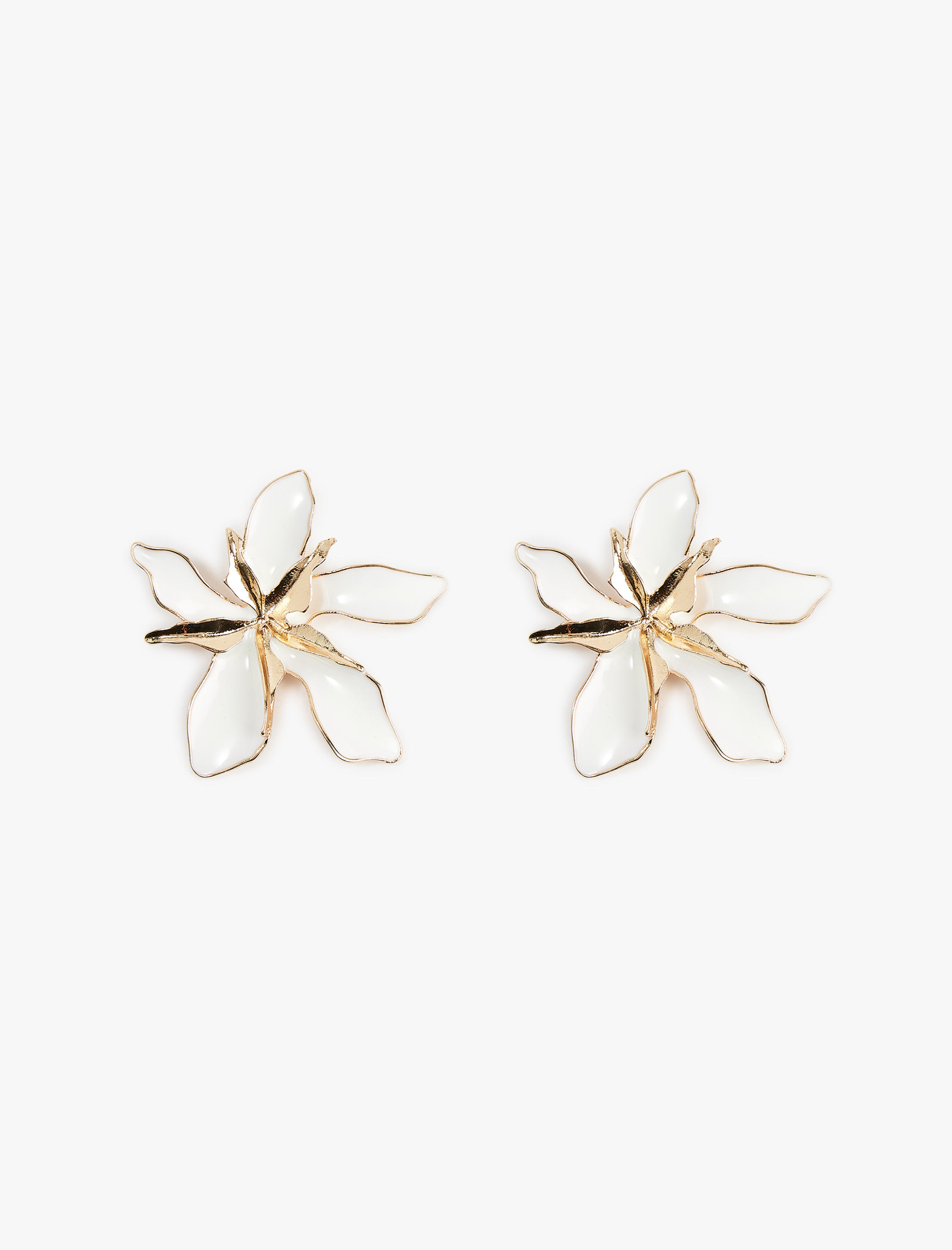  Kadın Büyük Boy Çiçek Küpe