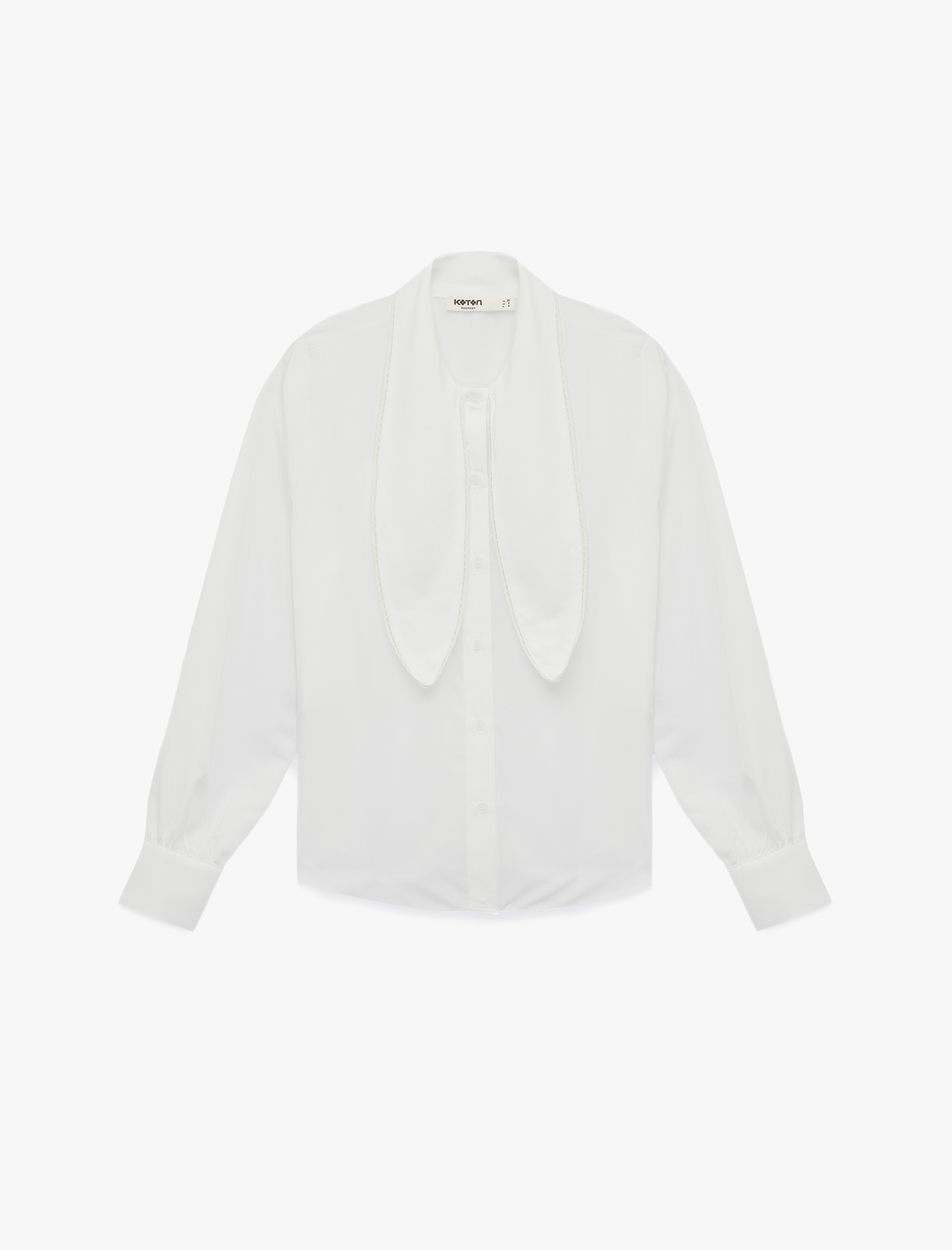   Regular Fit Düğmeli Uzun Kollu Fular Yaka Gömlek