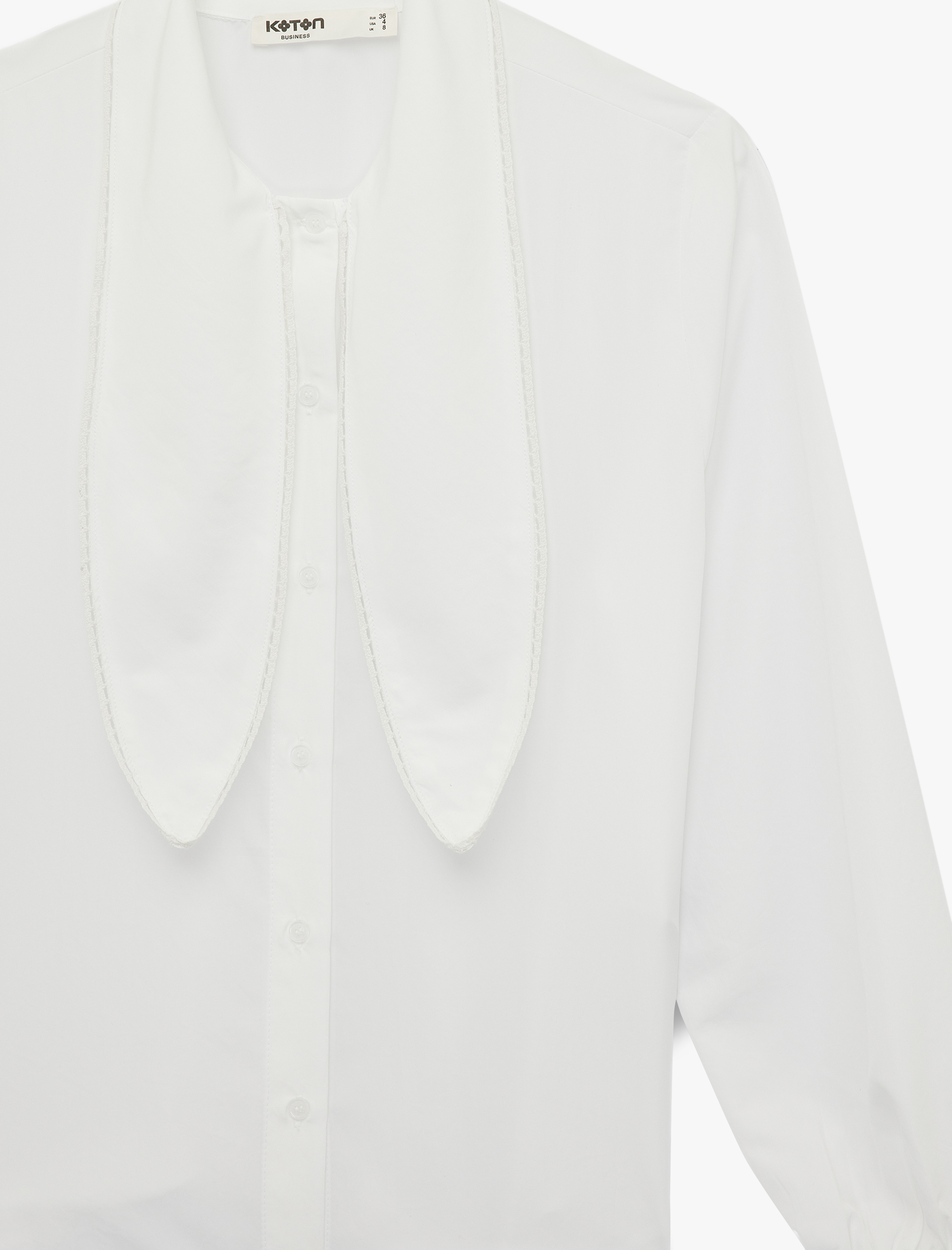   Regular Fit Düğmeli Uzun Kollu Fular Yaka Gömlek