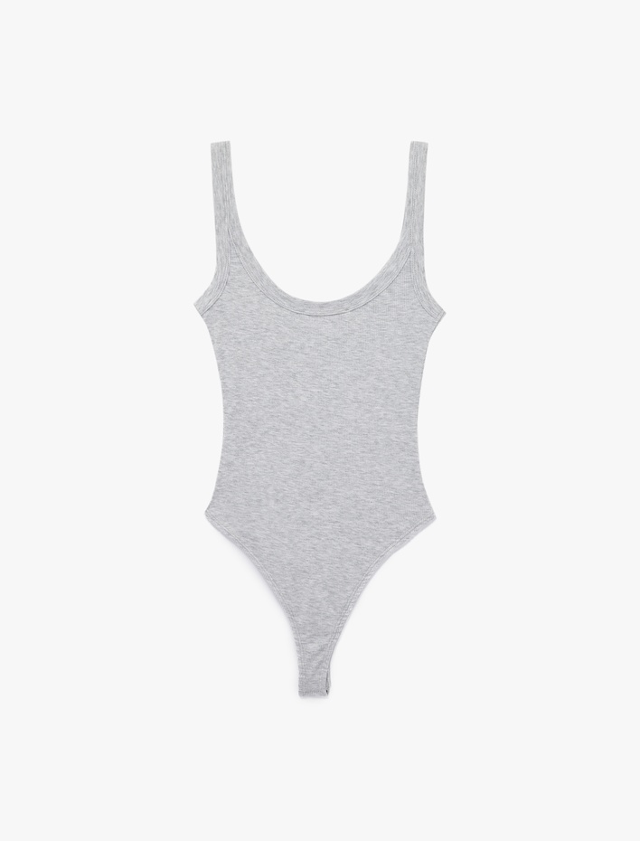  Slim Fit Kolsuz U Yaka Çıt Çıt Detaylı Body