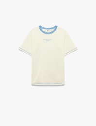 Pamuklu Kısa Kollu Bisiklet Yaka Oversize Baskılı Tişört