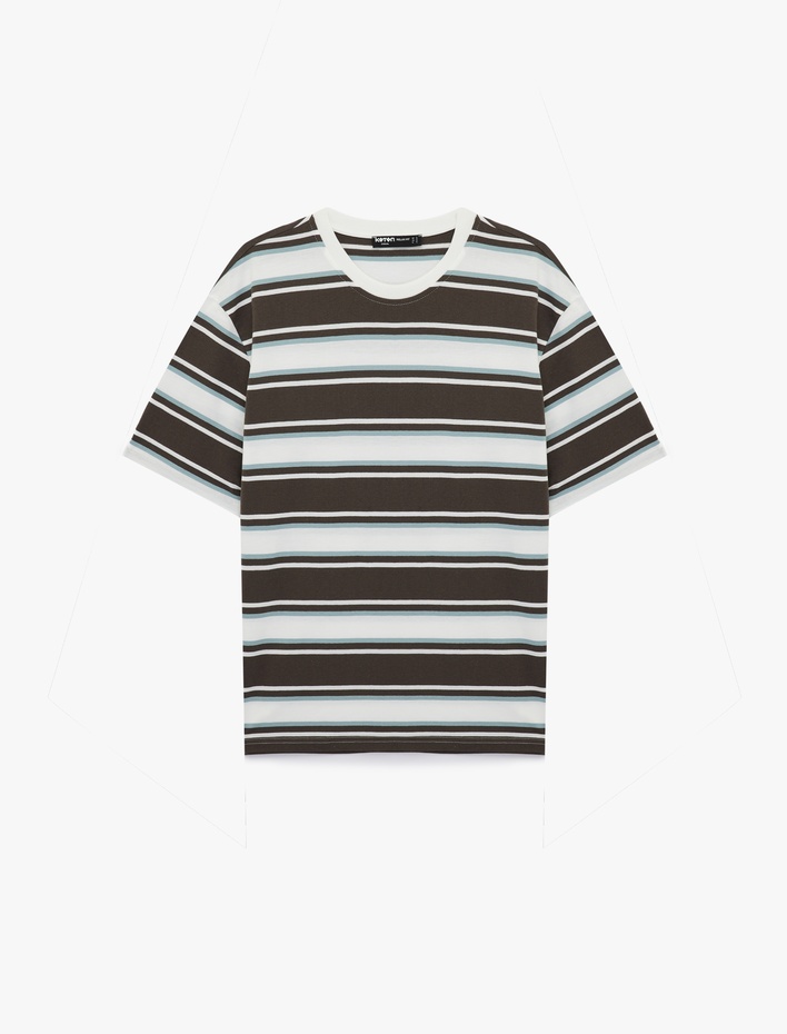  Oversize Kısa Kollu Bisiklet Yaka Çizgili Tişört