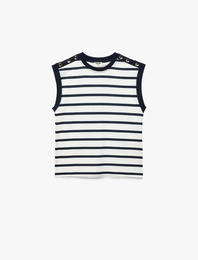 Pamuklu Aksesuar Düğme Detaylı Bisiklet Yaka Çizgili Kolsuz Tişört