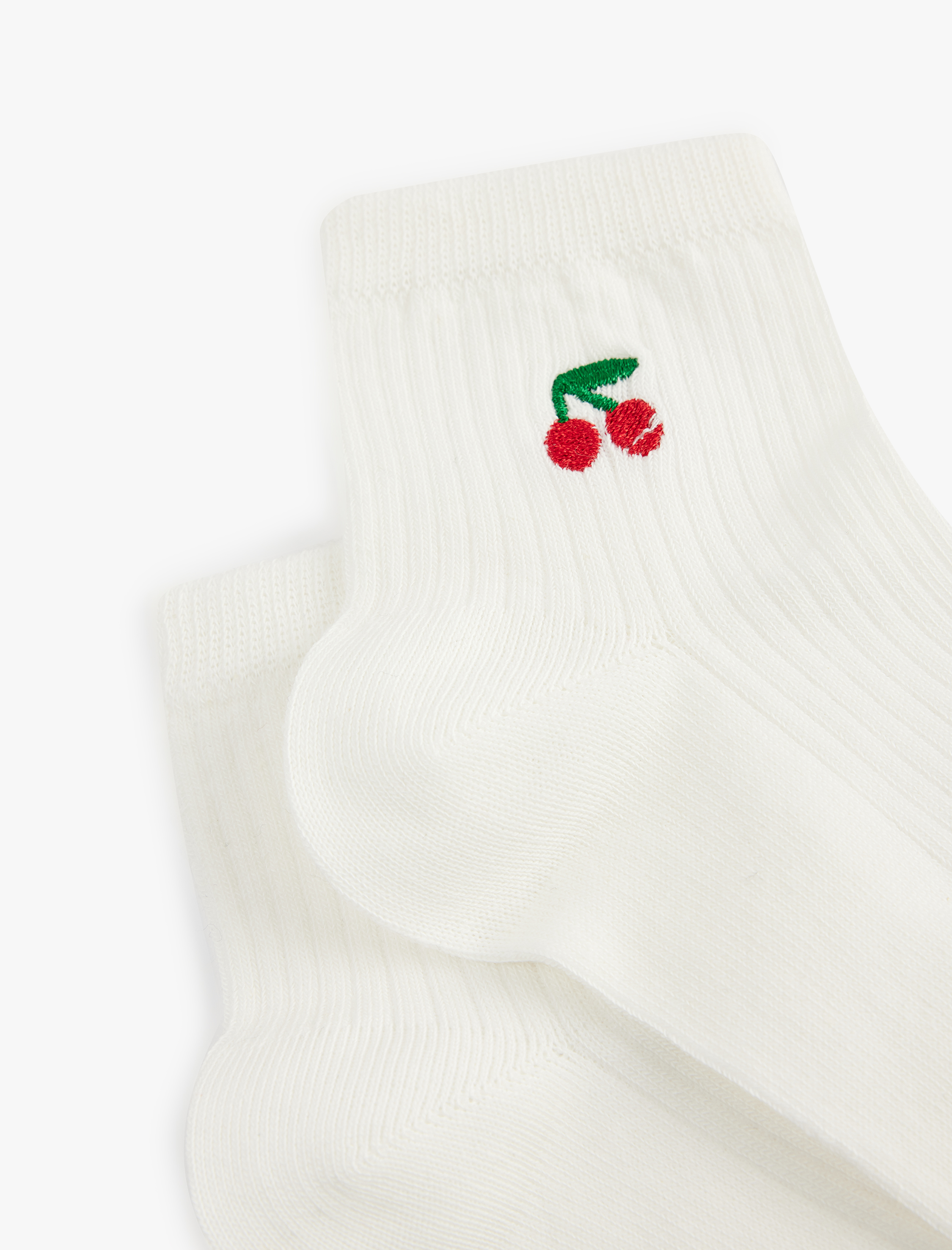  Kadın Kiraz İşlemeli Pamuklu Soket Çorap