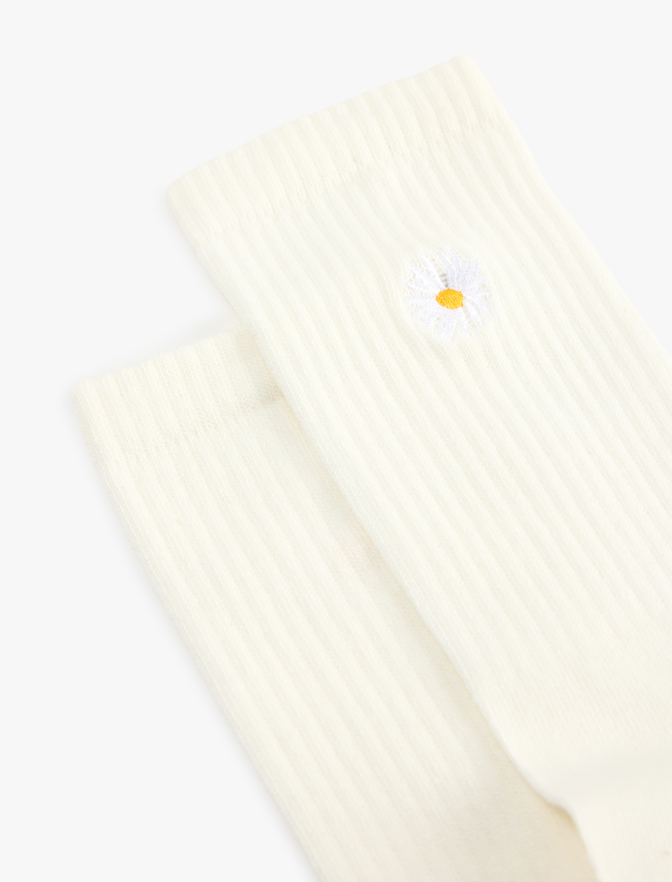  Kadın Papatya işlemeli Soket Çorap