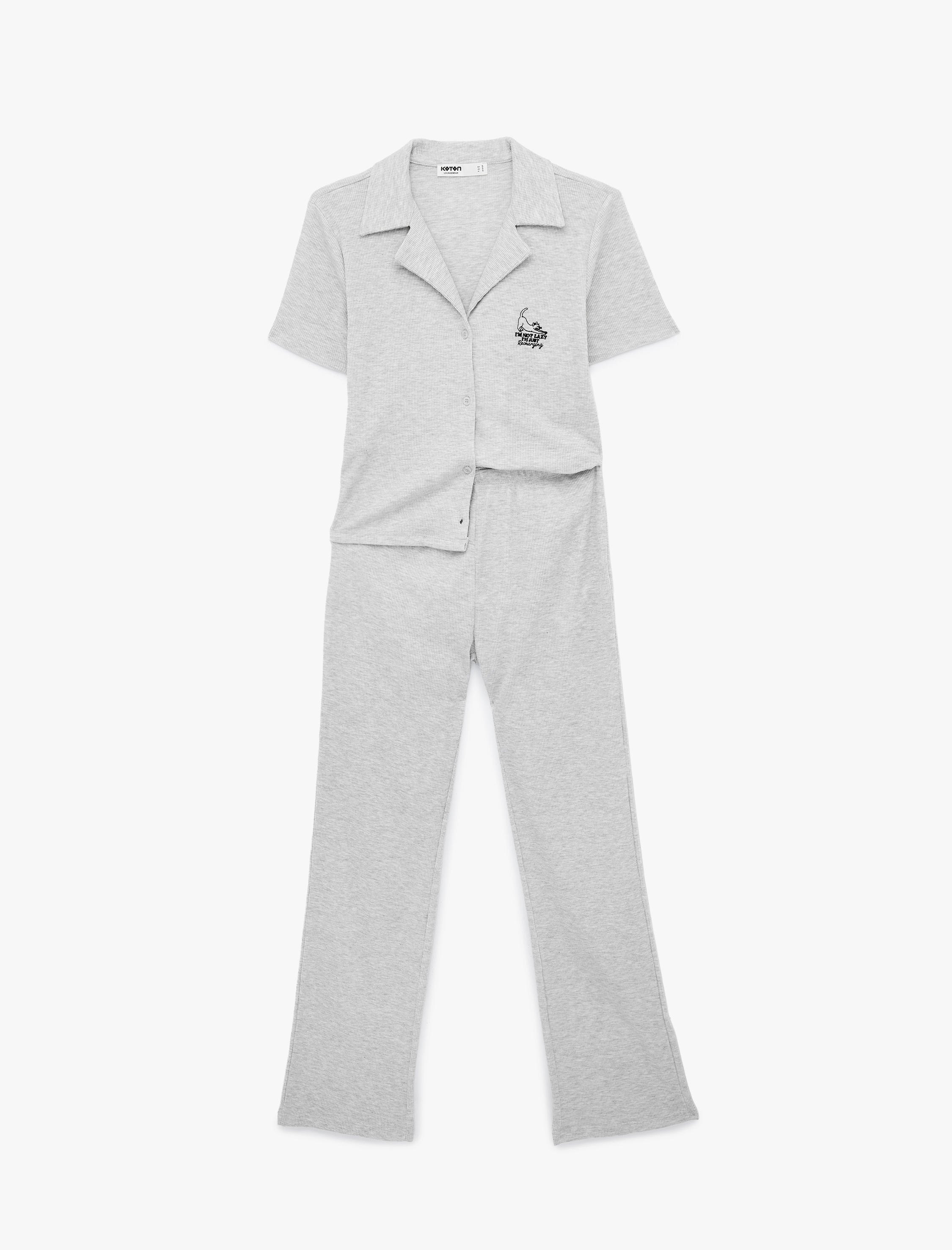   Rahat Kalıp Gömlek Yaka Kedi İşleme Detaylı Kısa Kollu Fitilli Pijama Takımı