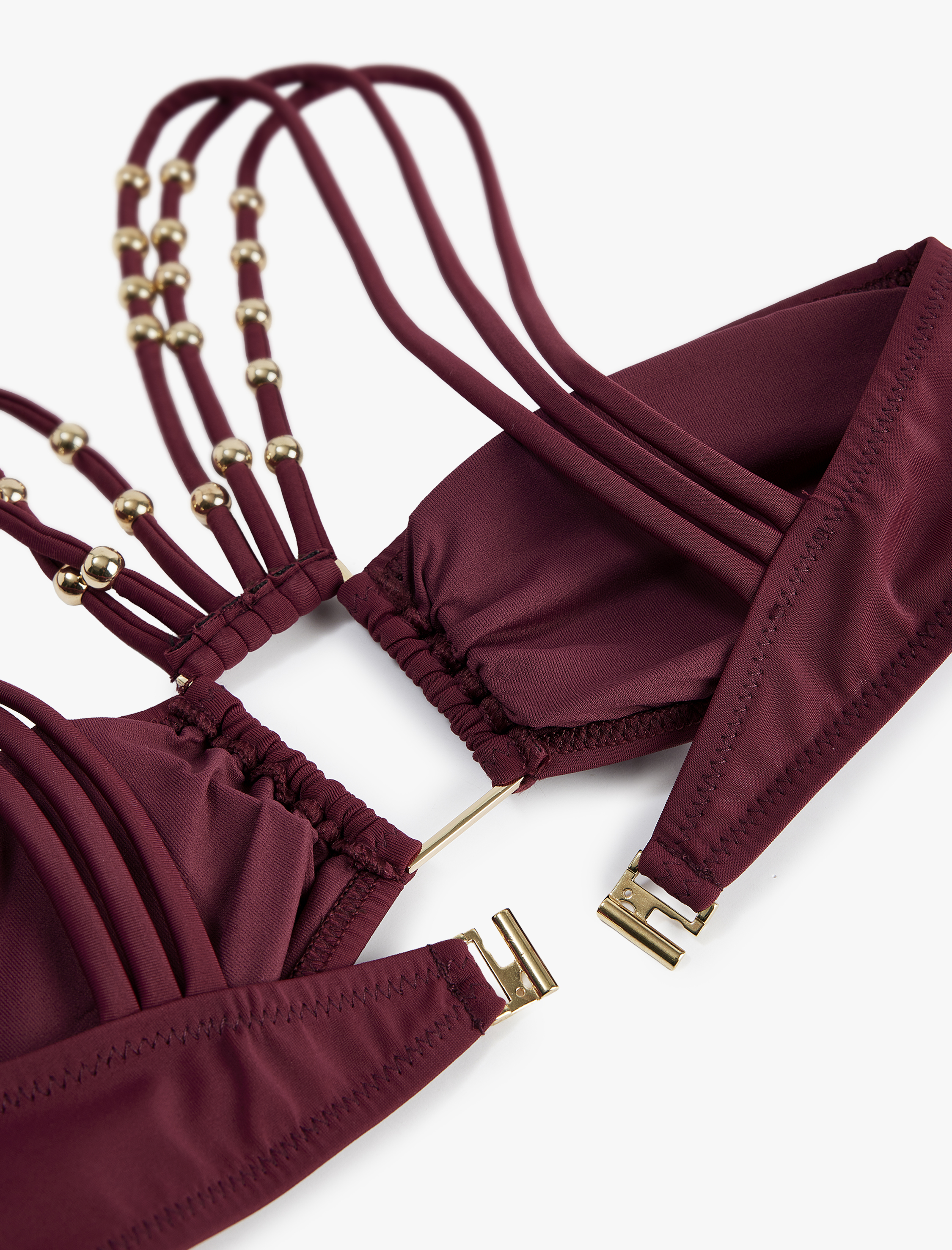   Boncuk ve Aksesuar Detaylı Çapraz Askılı Bikini Üstü