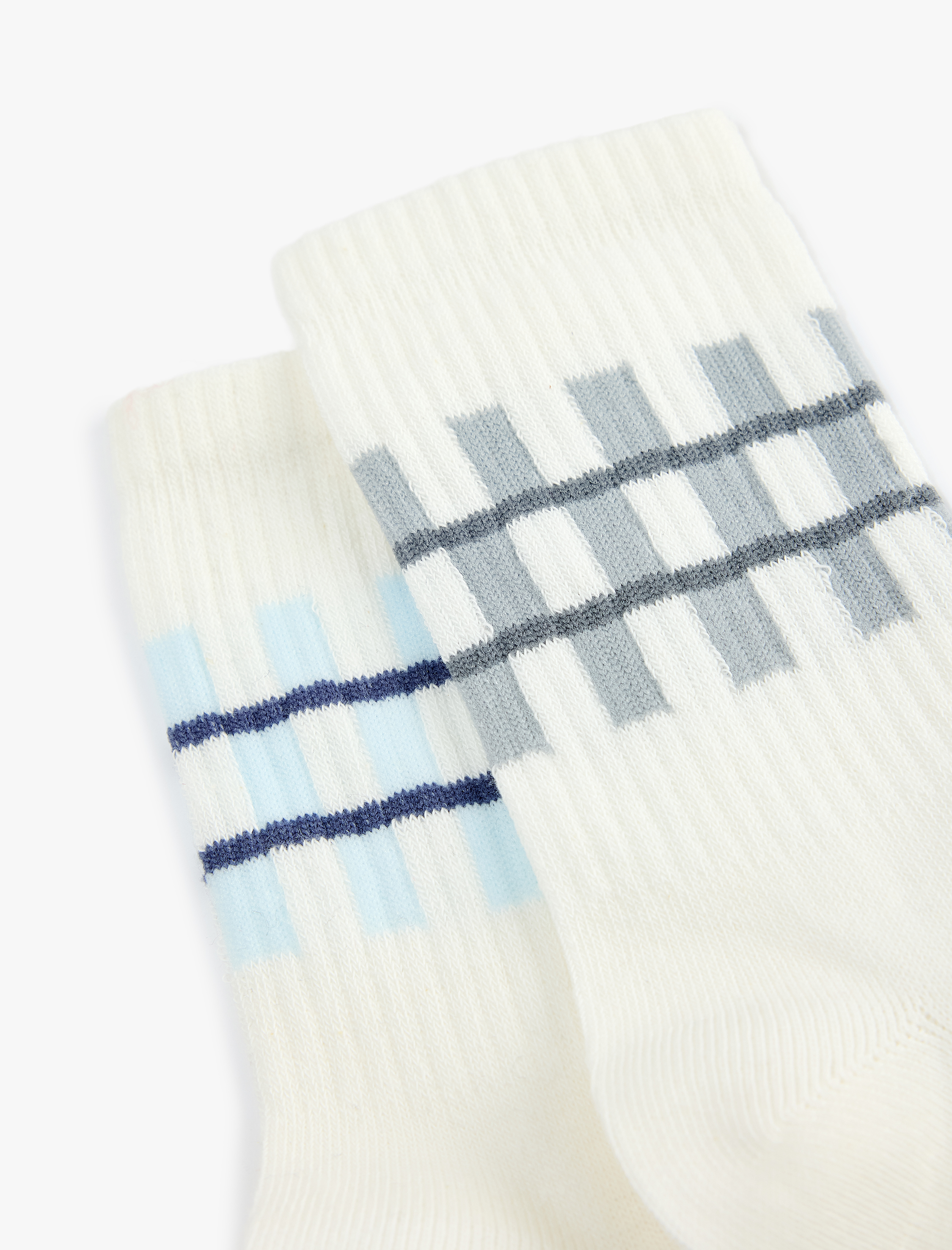  Erkek Çocuk Geometrik Desenli 2'li Soket Tenis Çorap Seti