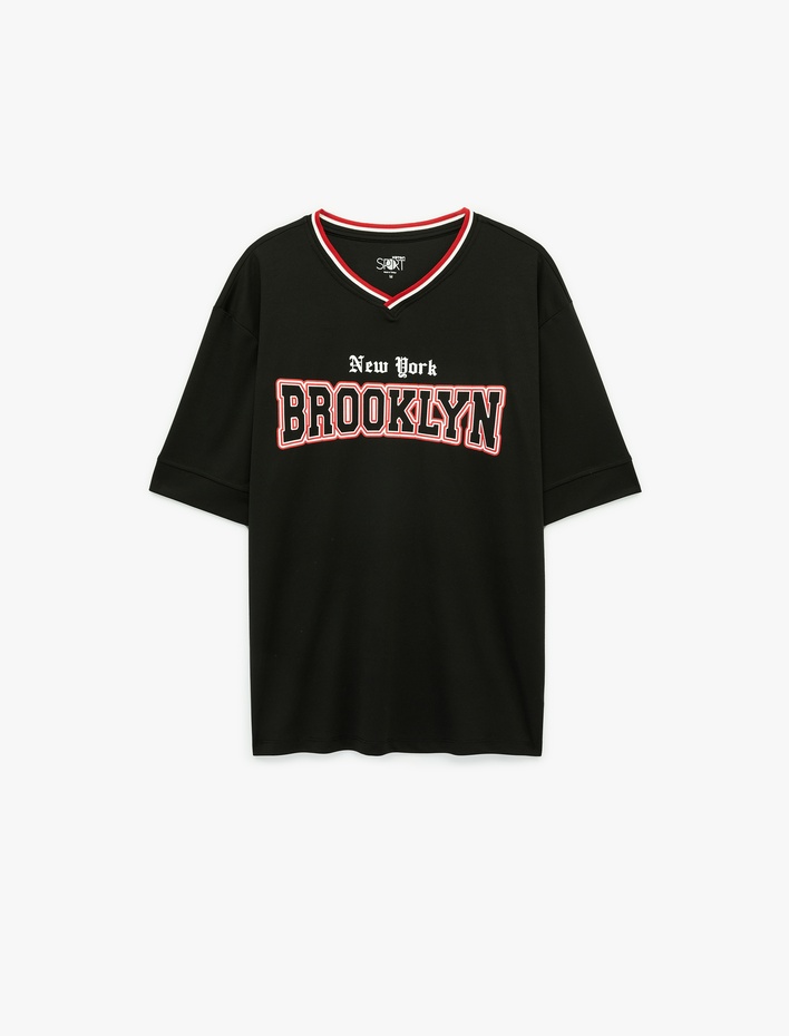  Kısa Kollu V Yaka Oversize Baskılı Spor Tişört