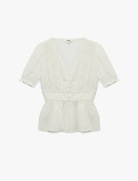 Pamuklu Slim Fit V Yaka Dantelli Kısa Balon Kollu Bluz