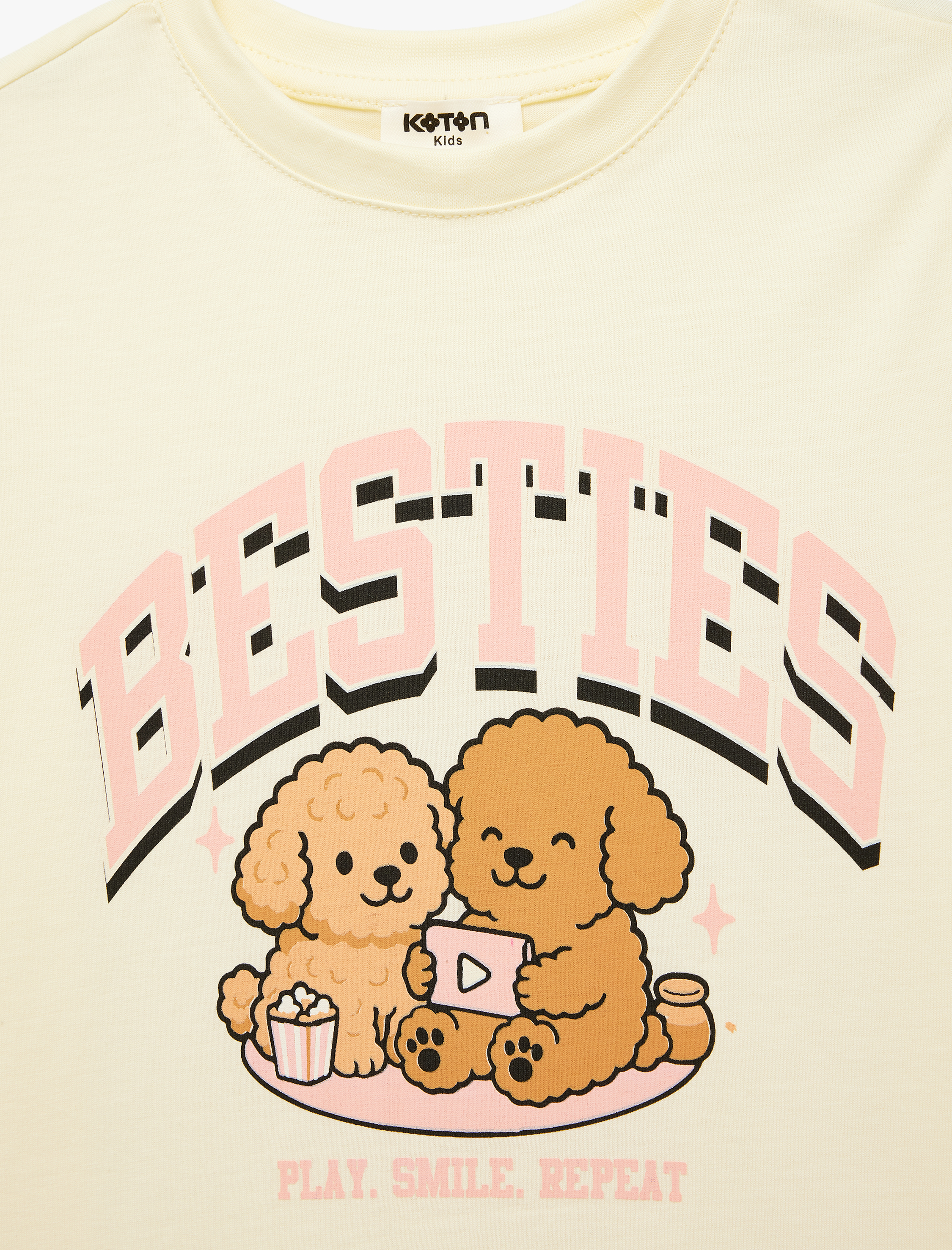  Kız Çocuk Pamuklu Kısa Kollu Bisiklet Yaka Köpek Baskılı Tişört