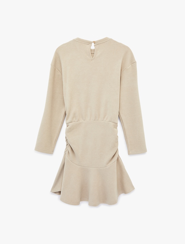  Rahat Kalıp Büzgülü Uzun Kollu Bisiklet Yaka Volanlı Mini Elbise