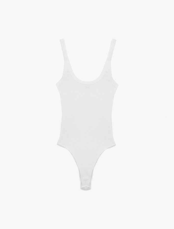  Slim Fit Kolsuz U Yaka Çıt Çıt Detaylı Body